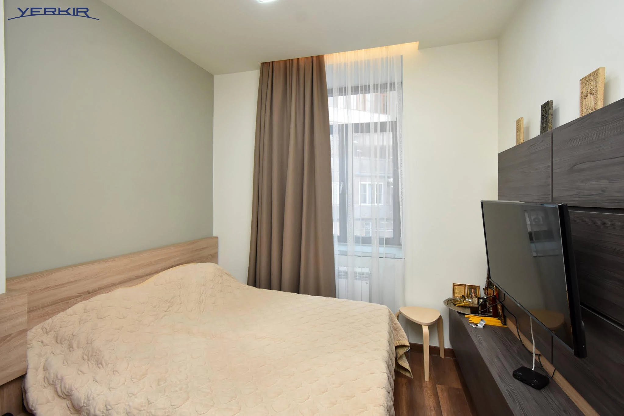 Apartments Code: 1+4867952