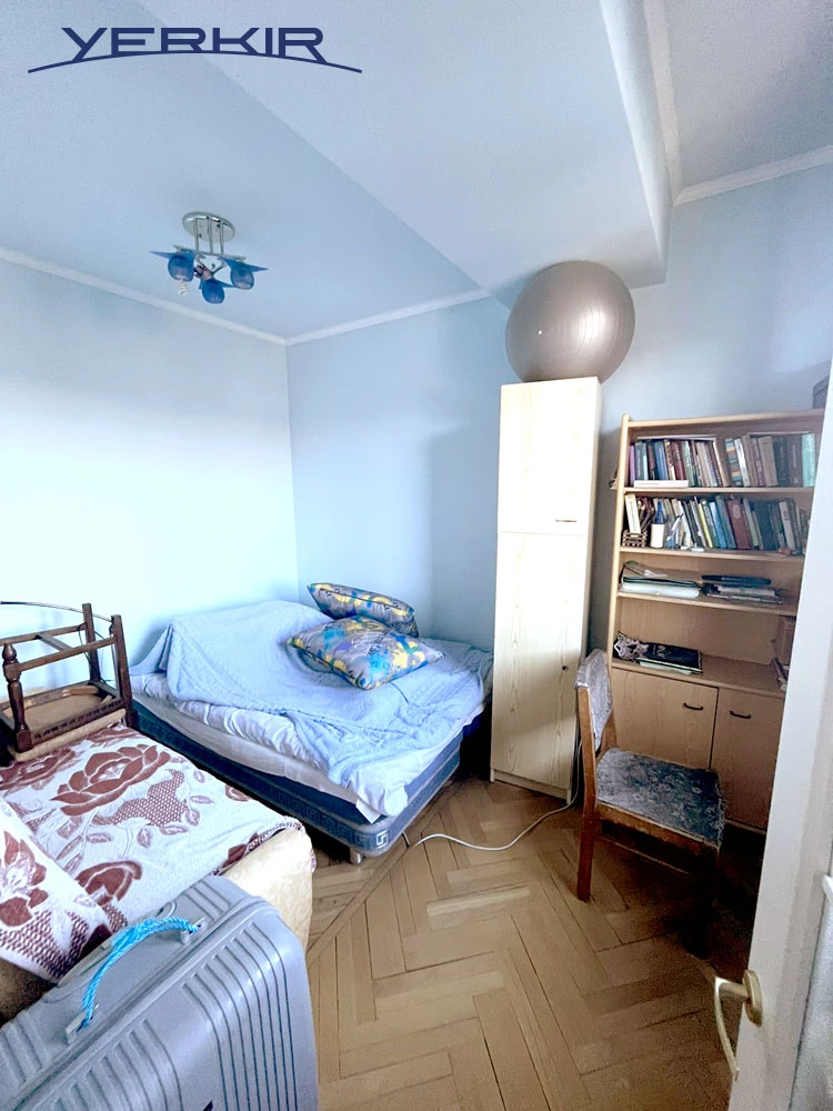 Բնակարաններ Կոդ` 4+206430