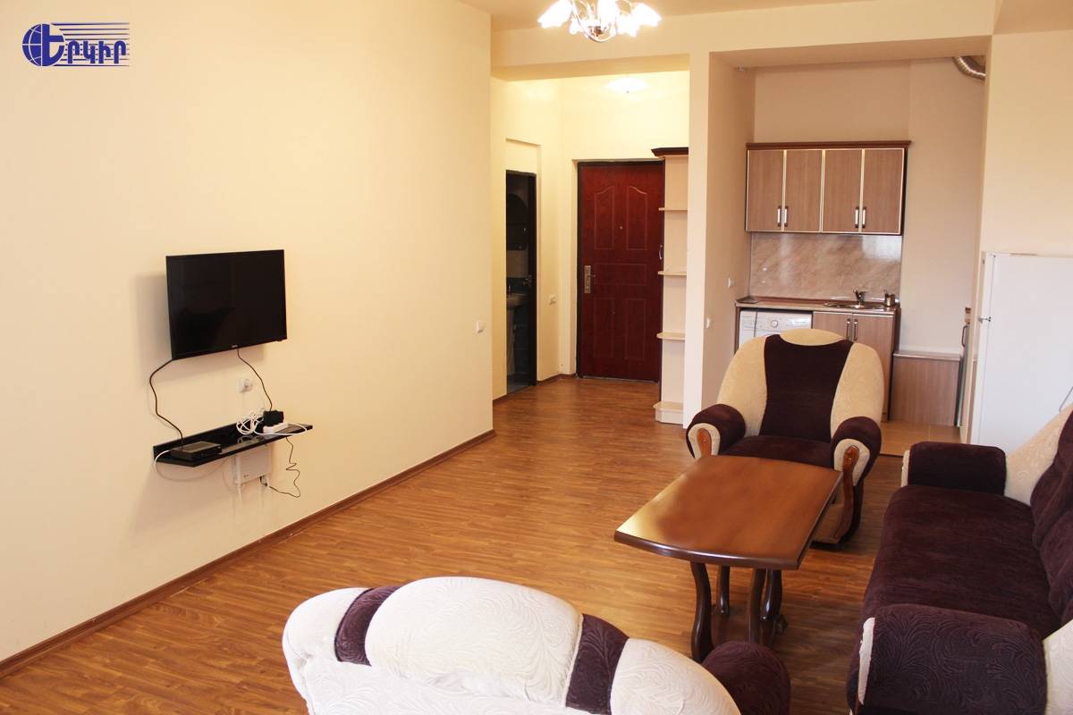 Բնակարաններ Կոդ` 10+213799