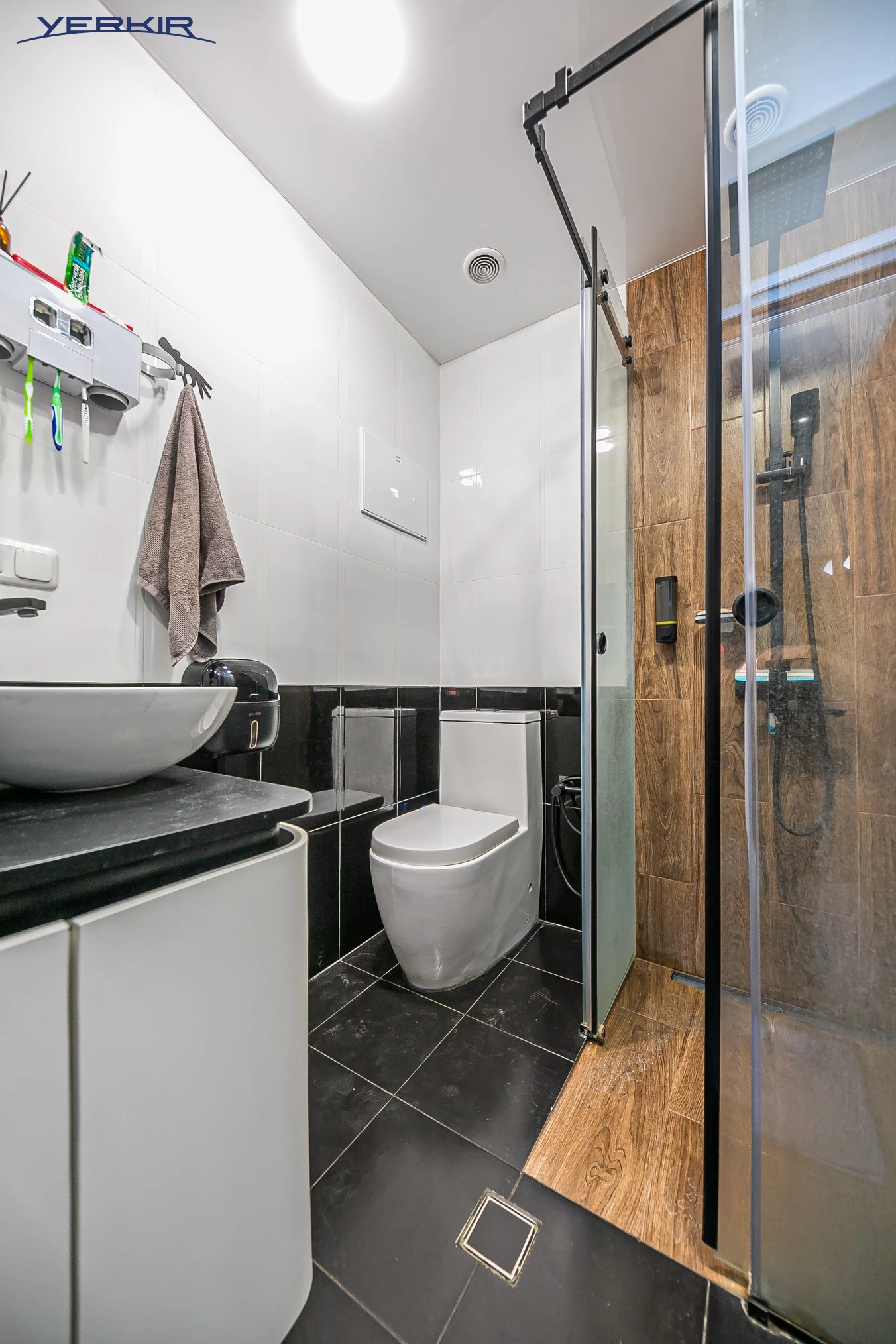 Բնակարաններ Կոդ` 5+219009