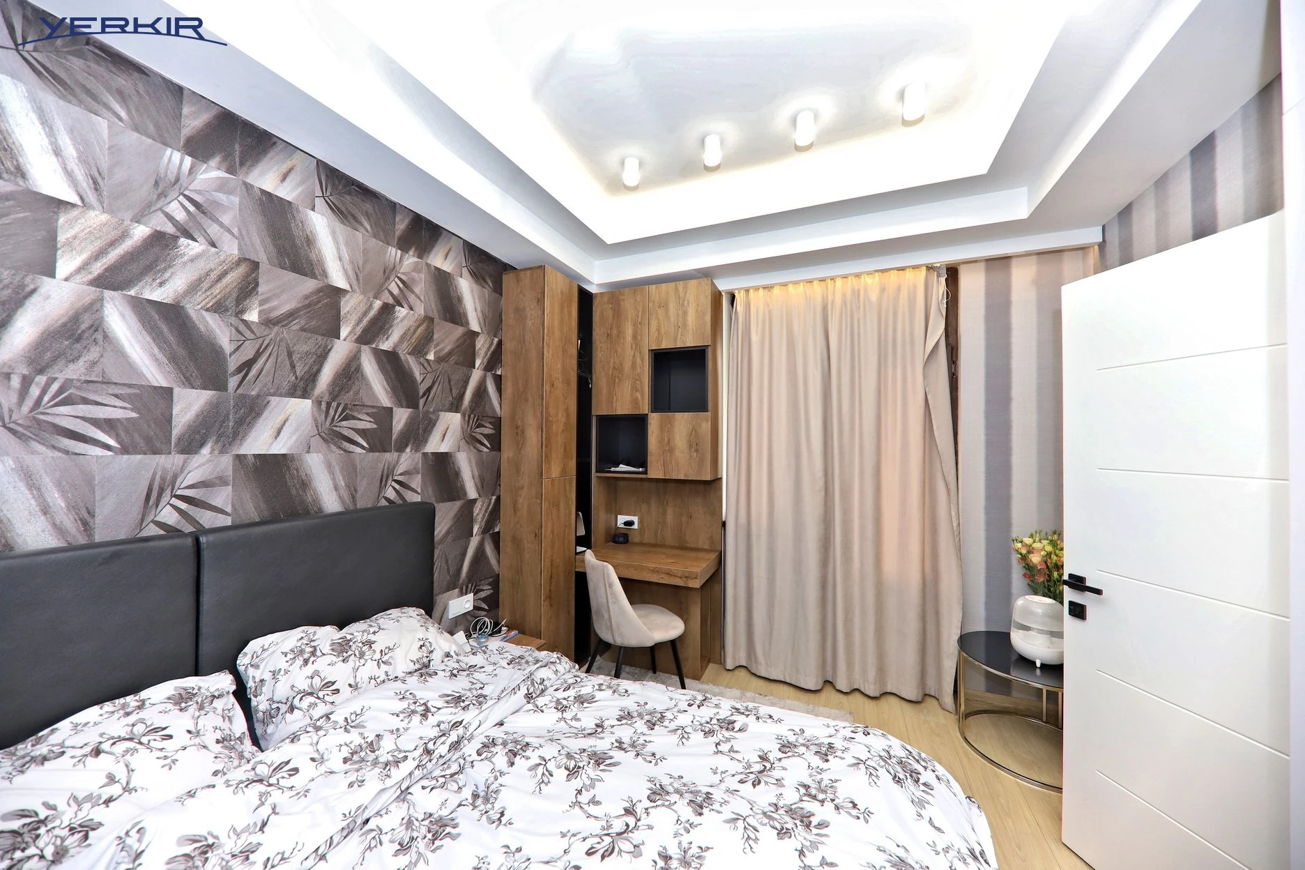 Բնակարաններ Կոդ` 9+2718994