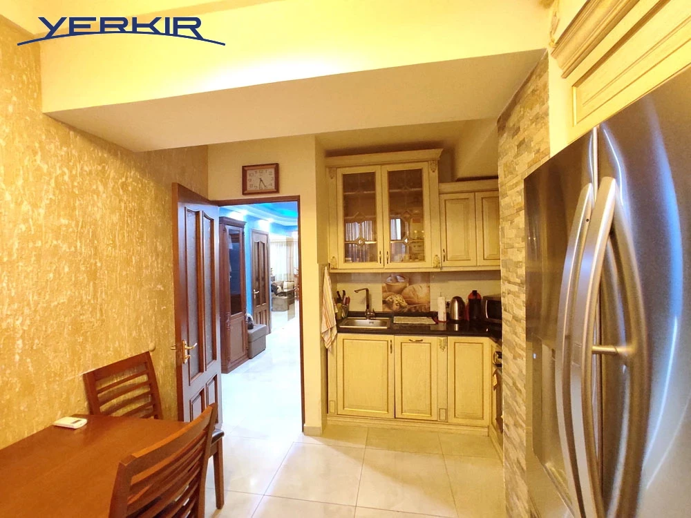 Բնակարաններ Կոդ` 10+309320