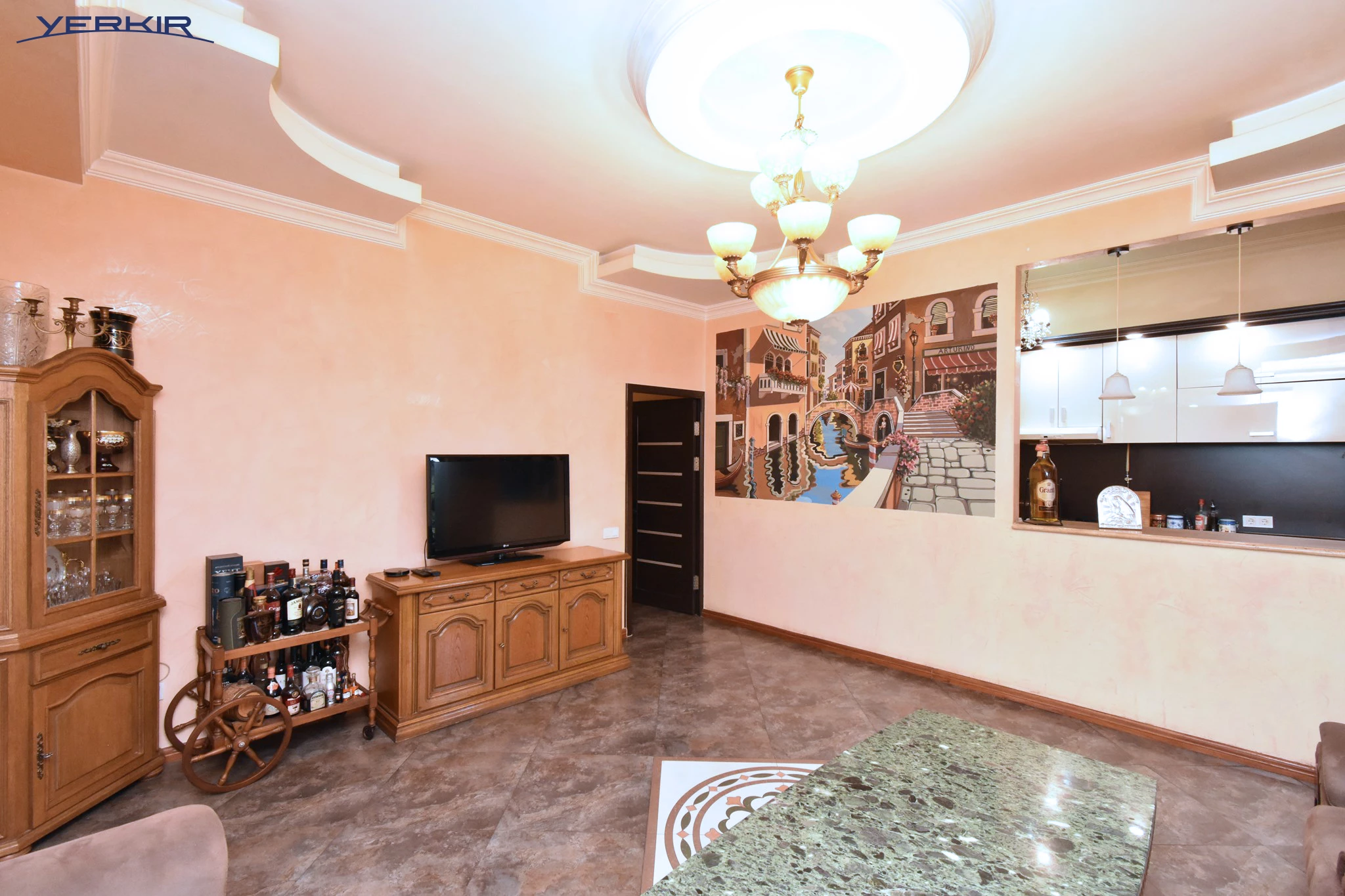 Apartments Code: 5+319464