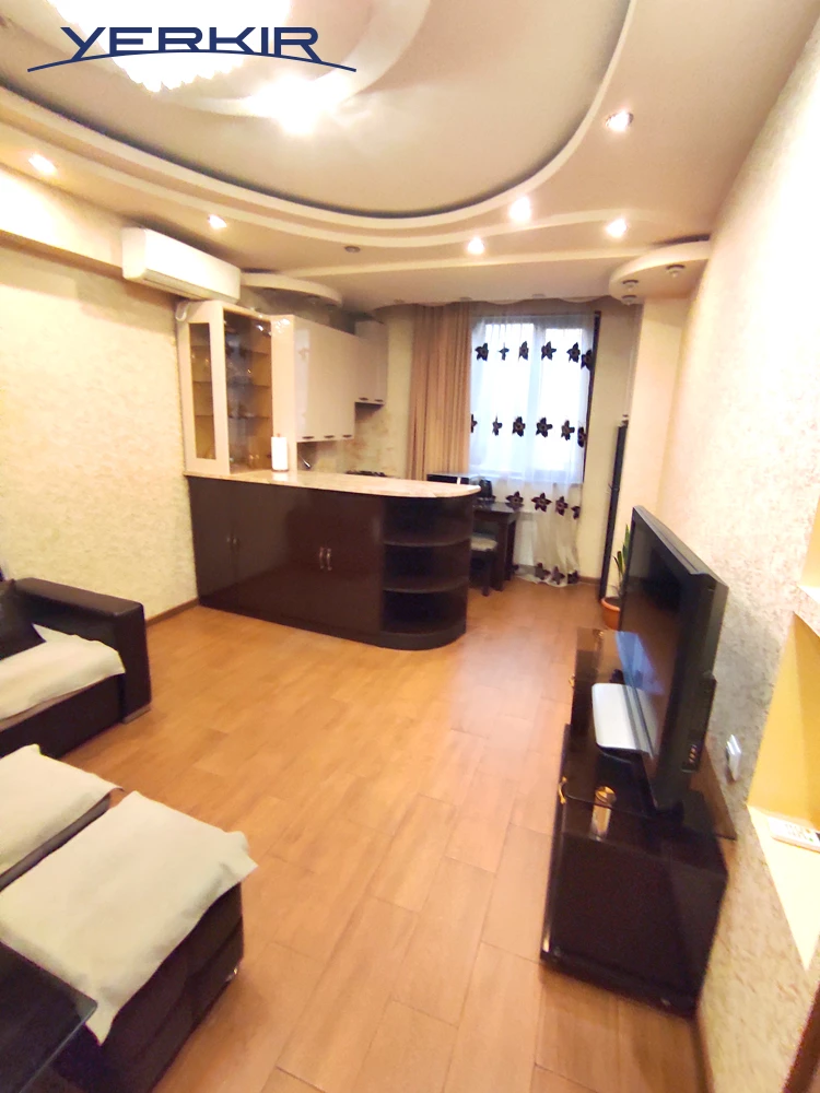 Բնակարաններ Կոդ` 4+205836