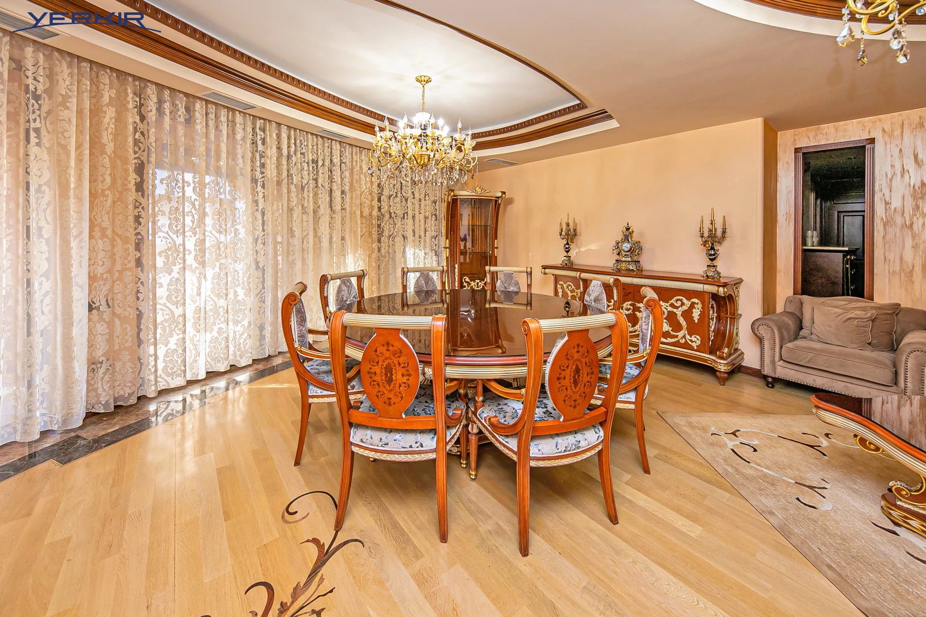 Բնակարաններ Կոդ` 5+418185