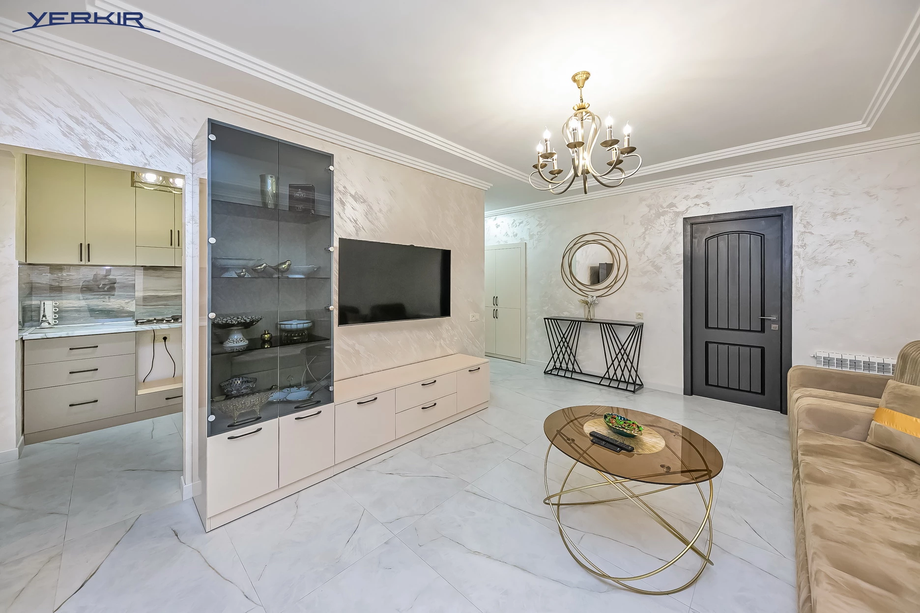 Apartments Code: 5+218071