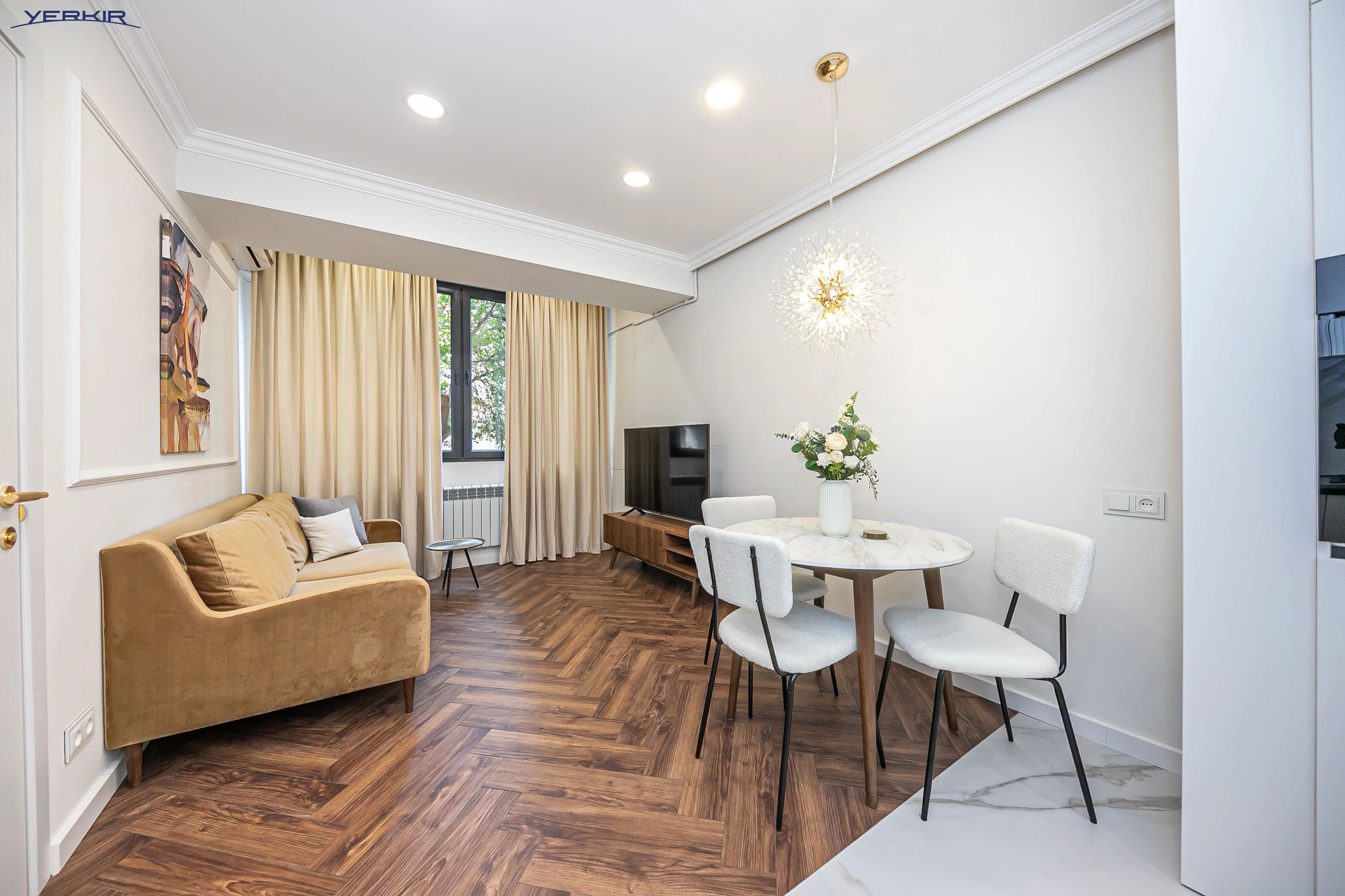 Квартиры Код 3+120224