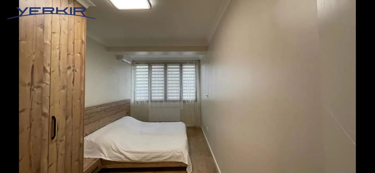 Apartments Code: 10+3904609