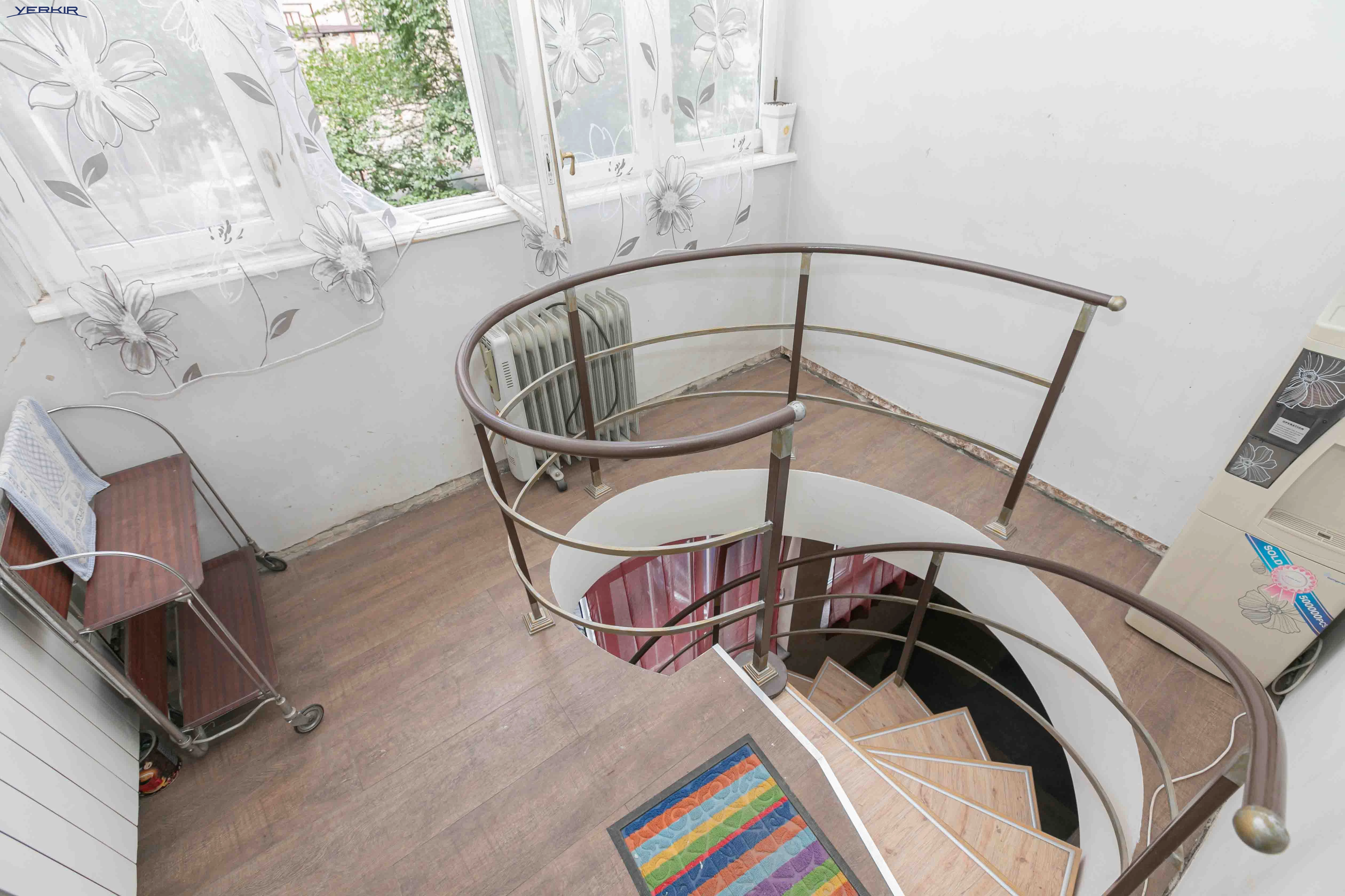 Բնակարաններ Կոդ` 5+219467