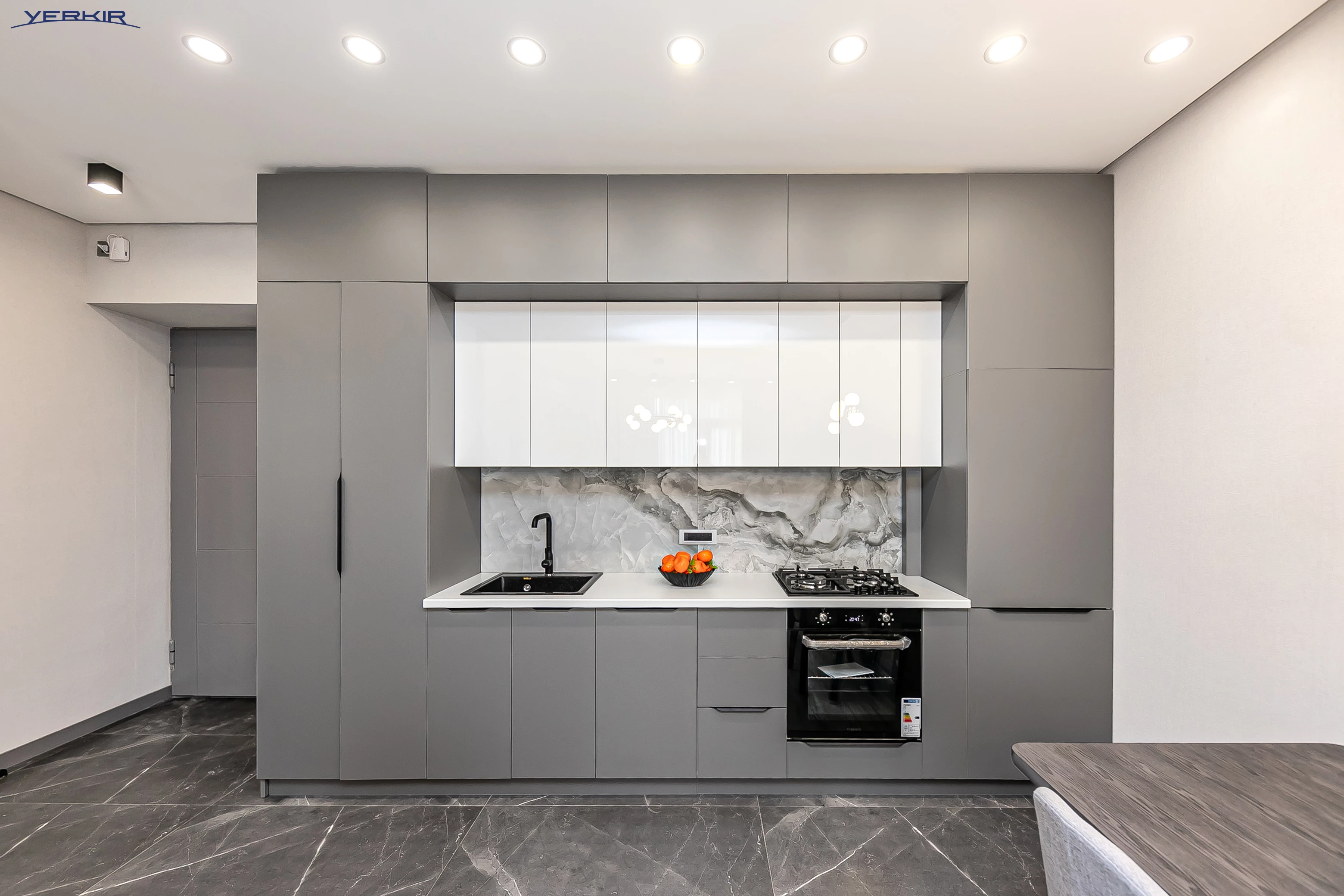 Apartments Code: 5+115778