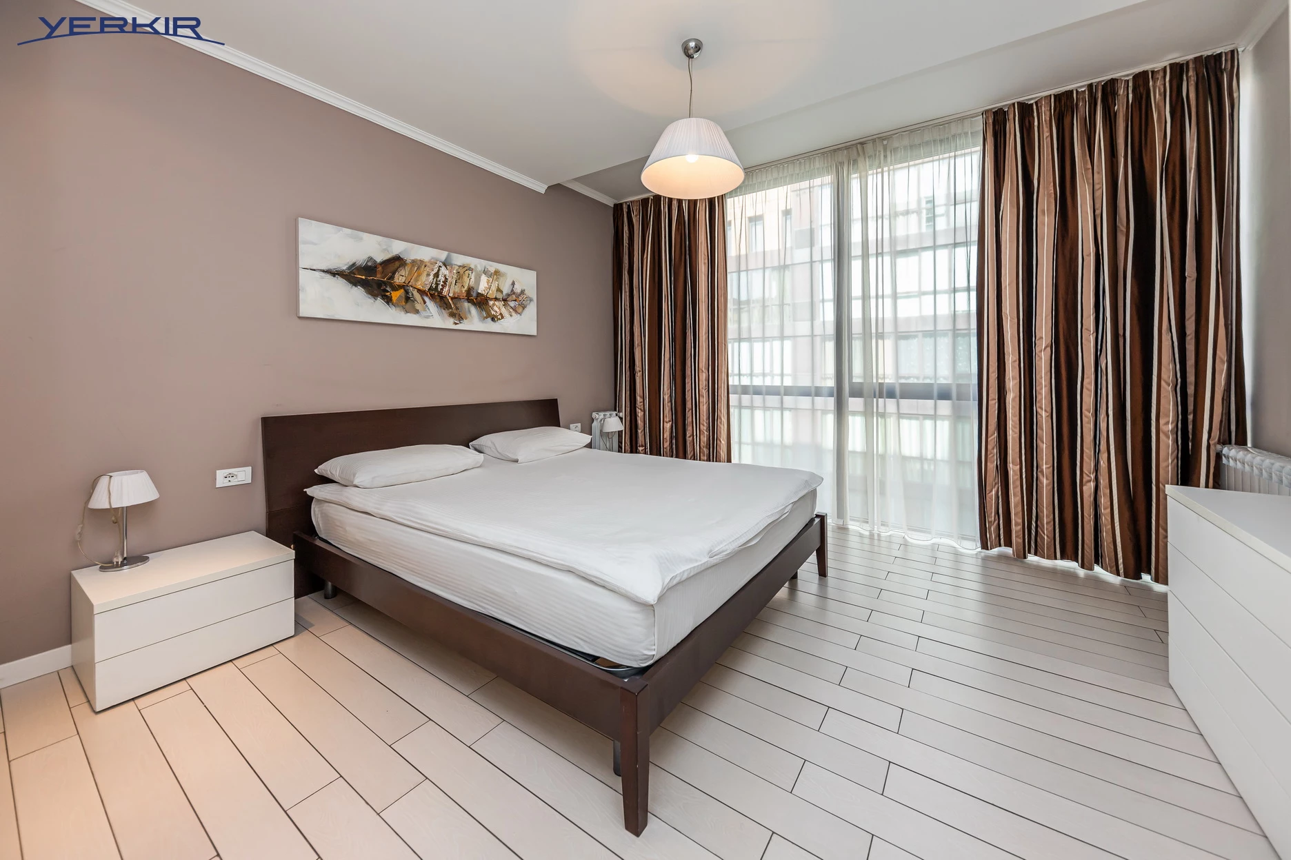 Apartments Code: 5+217211