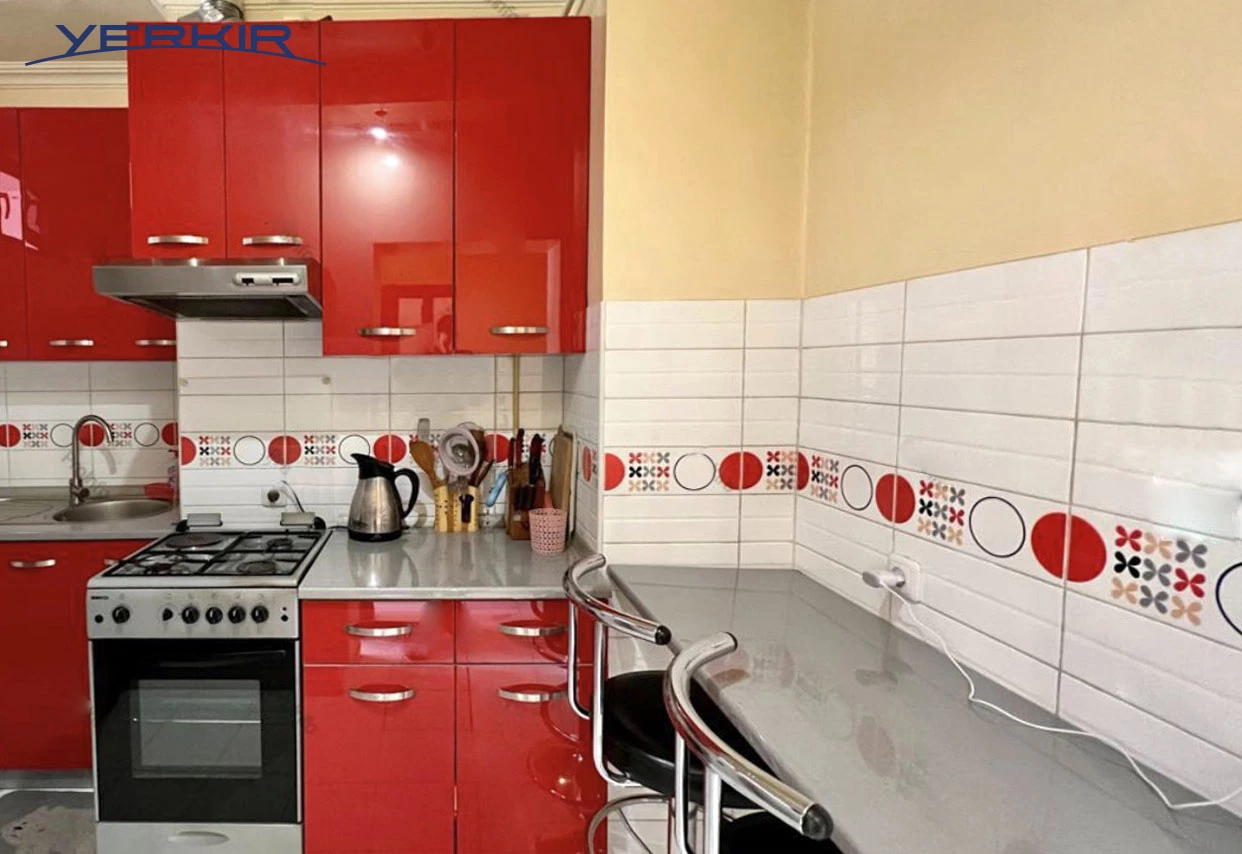 Apartments Code: 4+110515