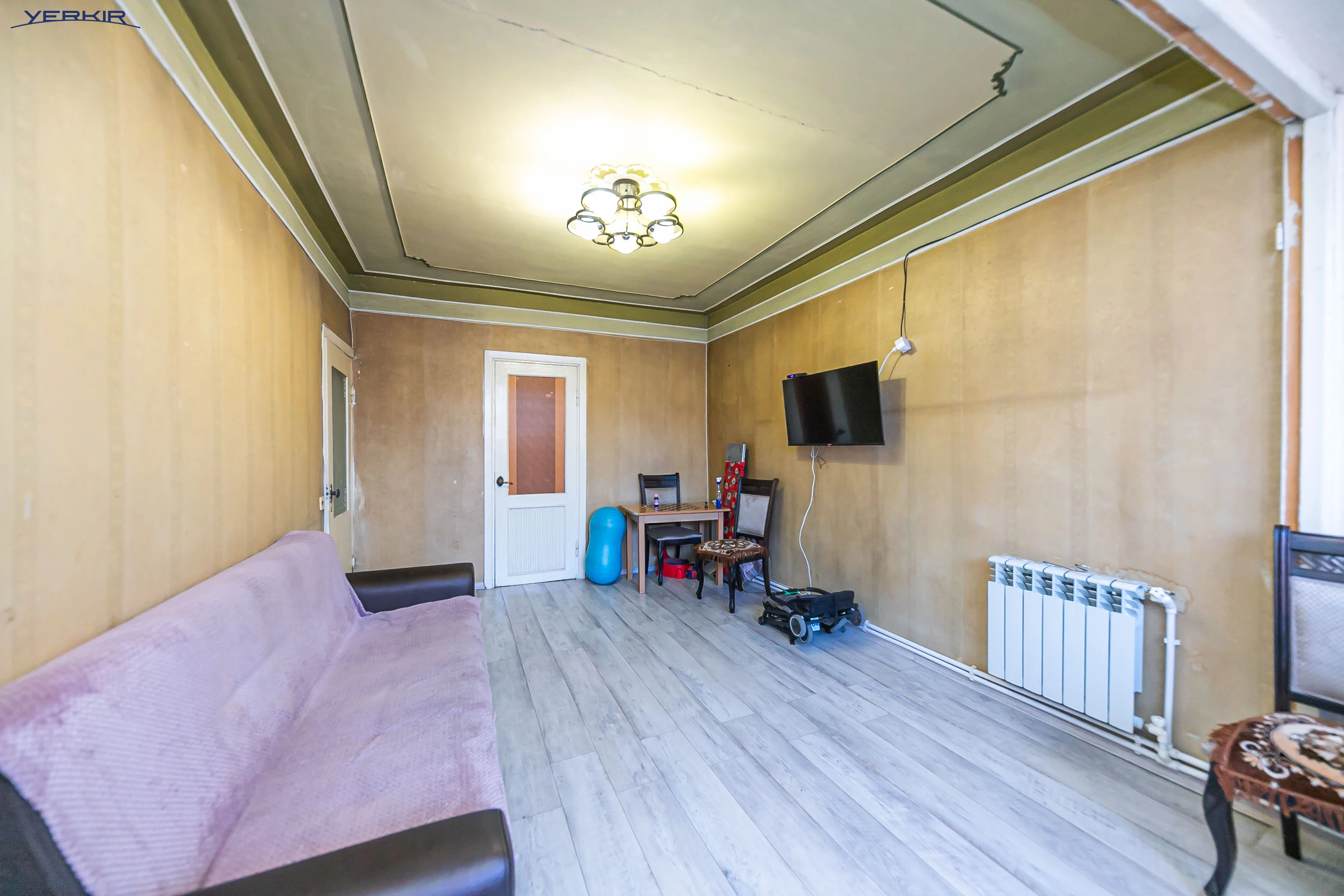 Apartments Code: 5+220890