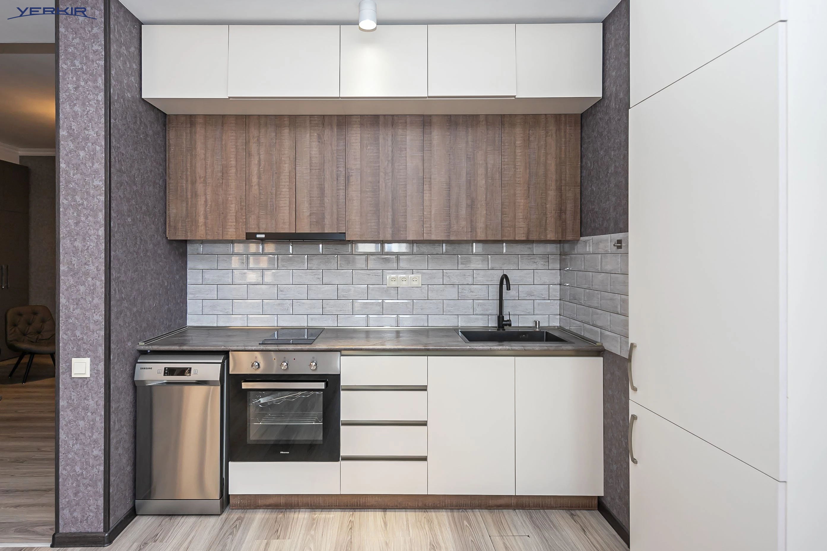 Բնակարաններ Կոդ` 9+319900