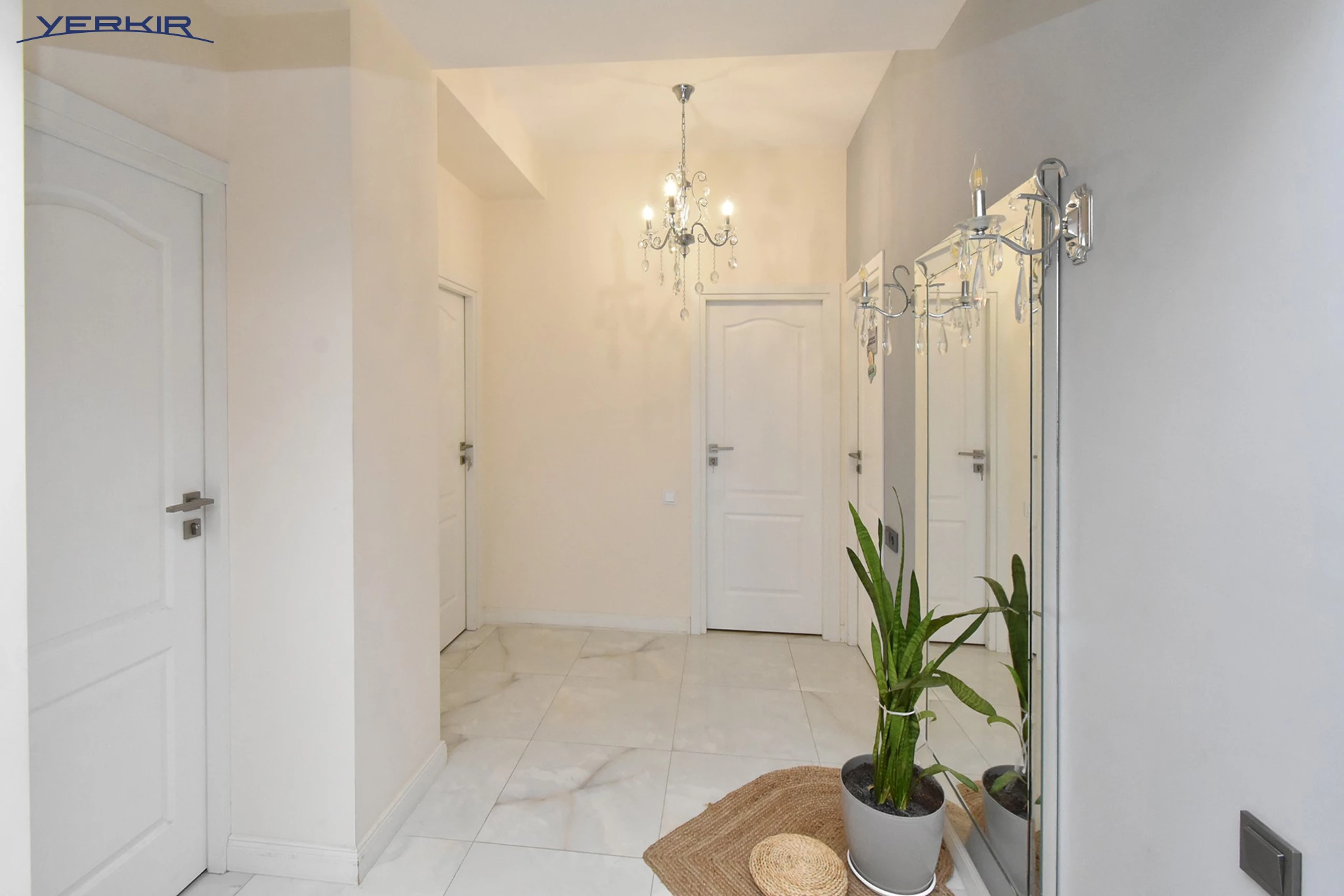 Квартиры Код 5+421138