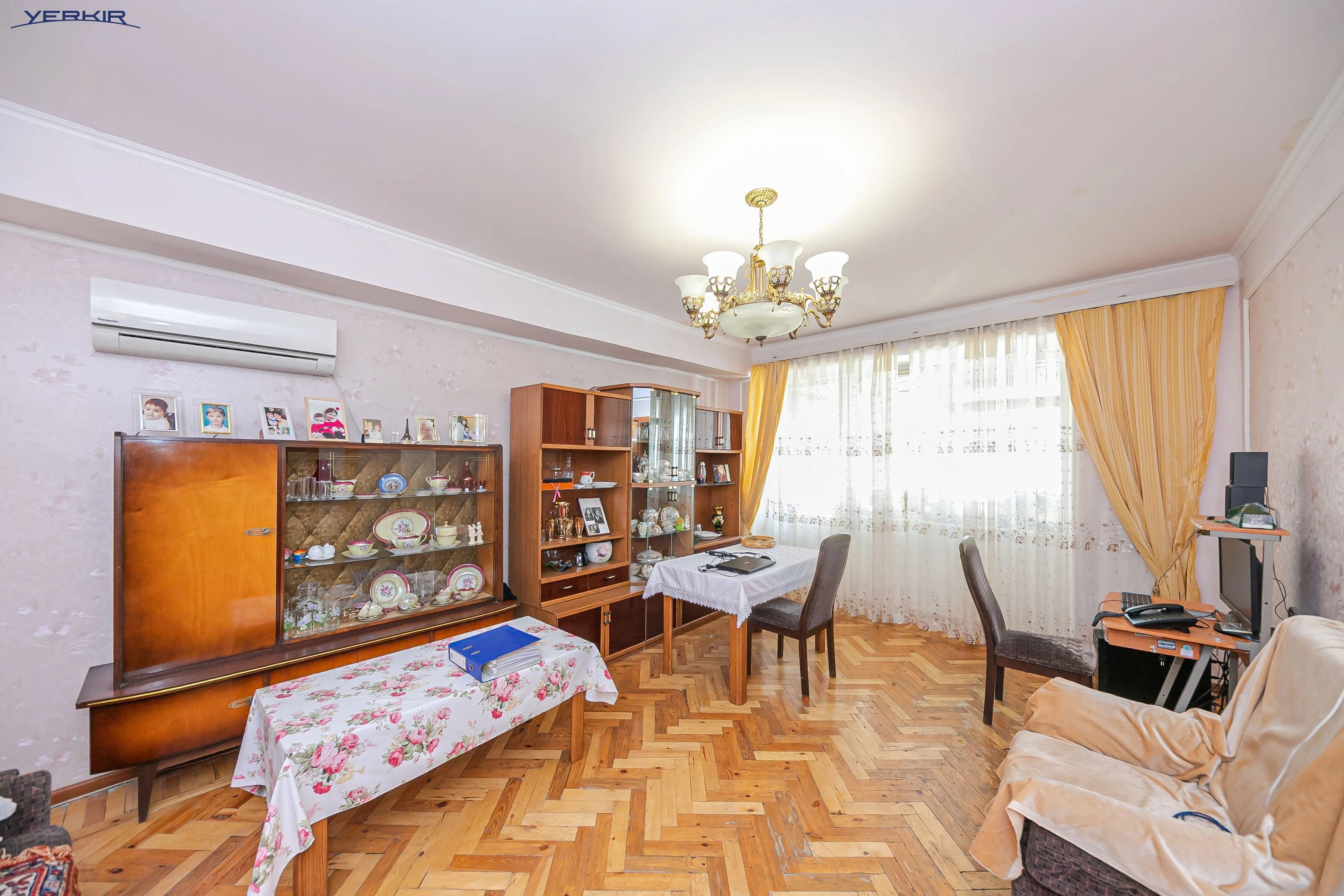 Apartments Code: 9+420195