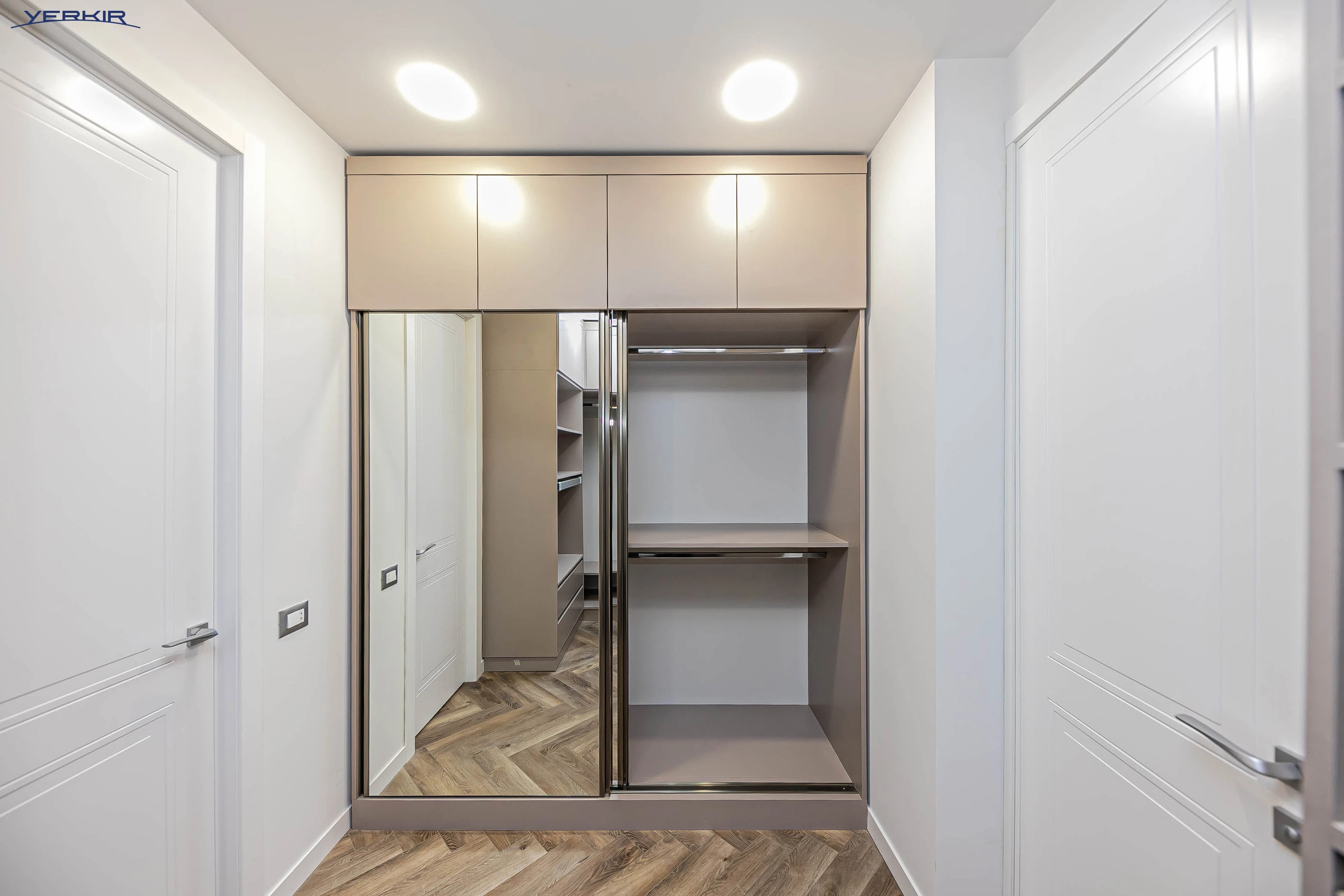 Apartments Code: 10+315270