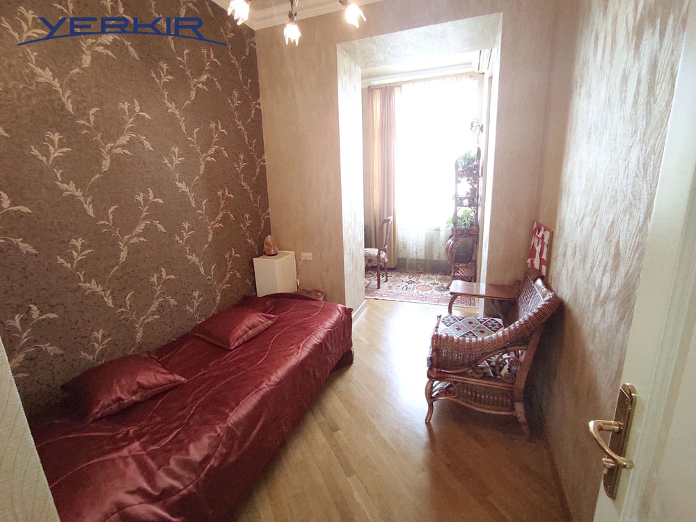 Apartments Code: 5+409165