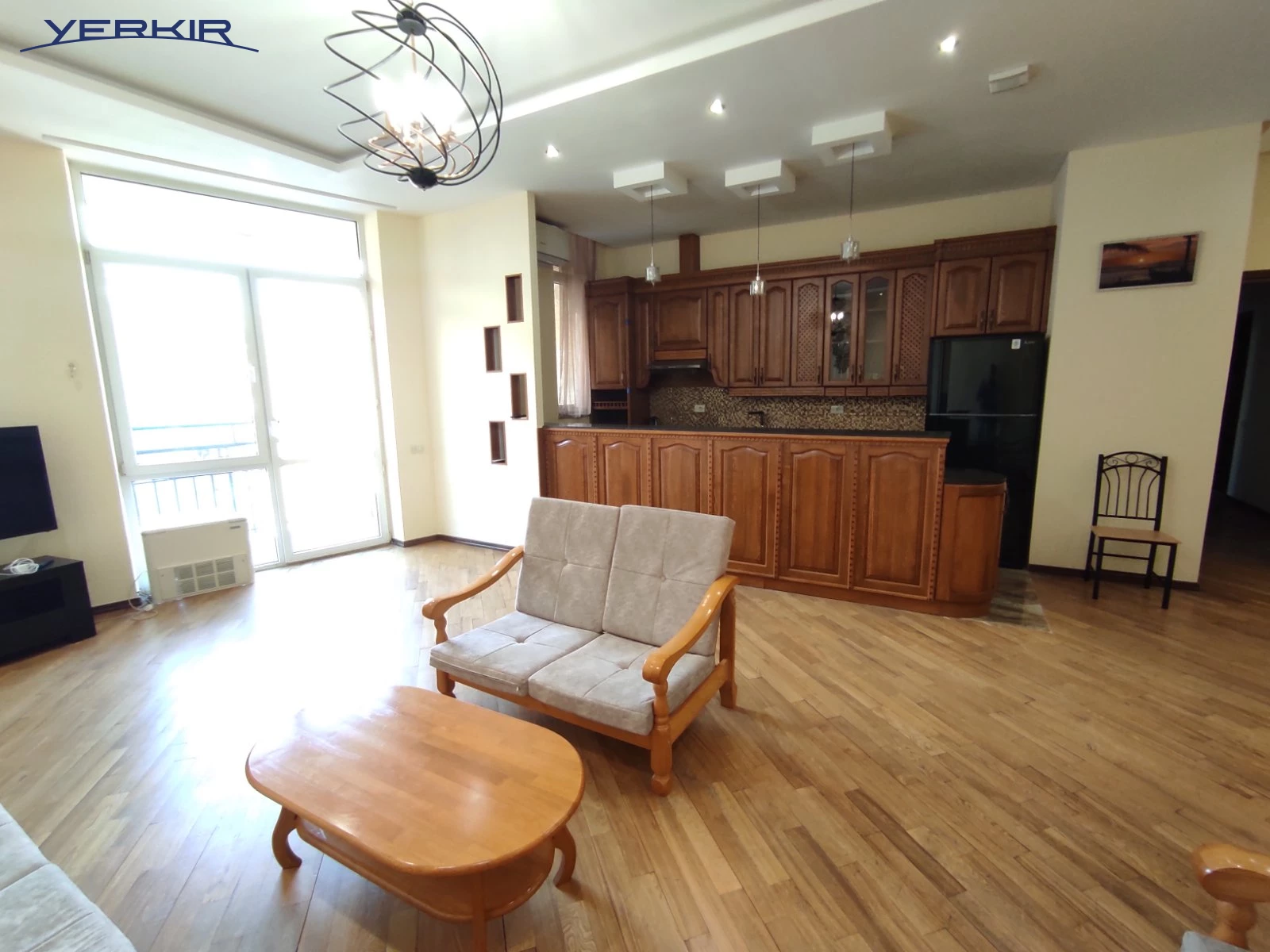 Բնակարաններ Կոդ` 5+314946