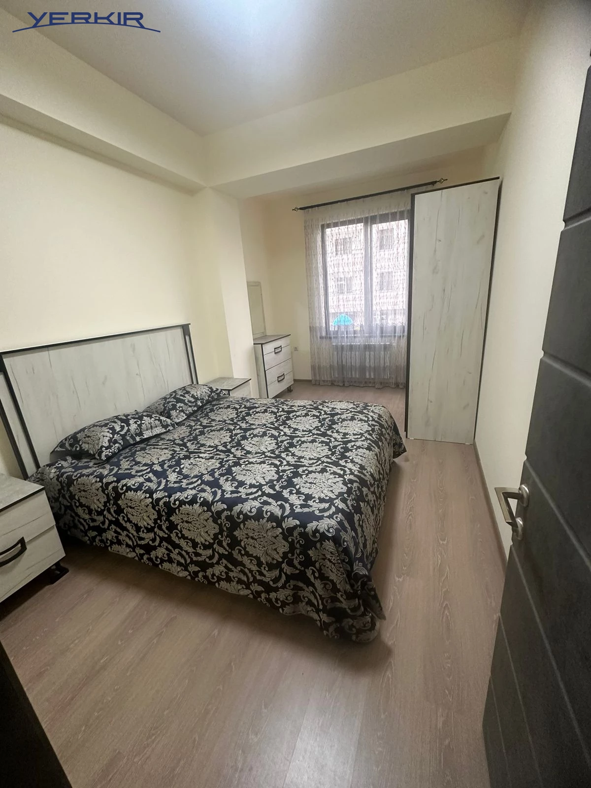 Apartments Code: 9+313038