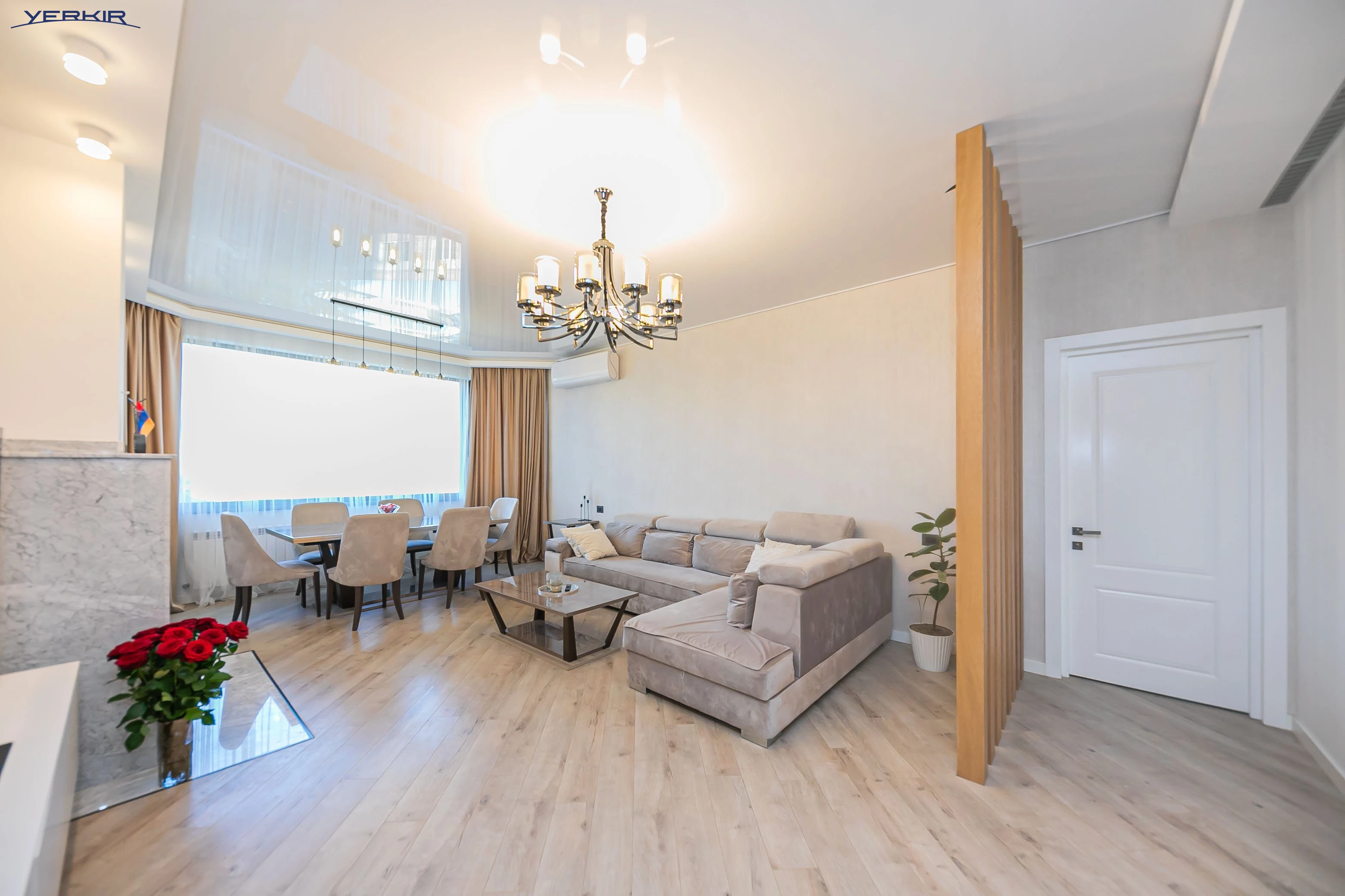 Apartments Code: 9+420819