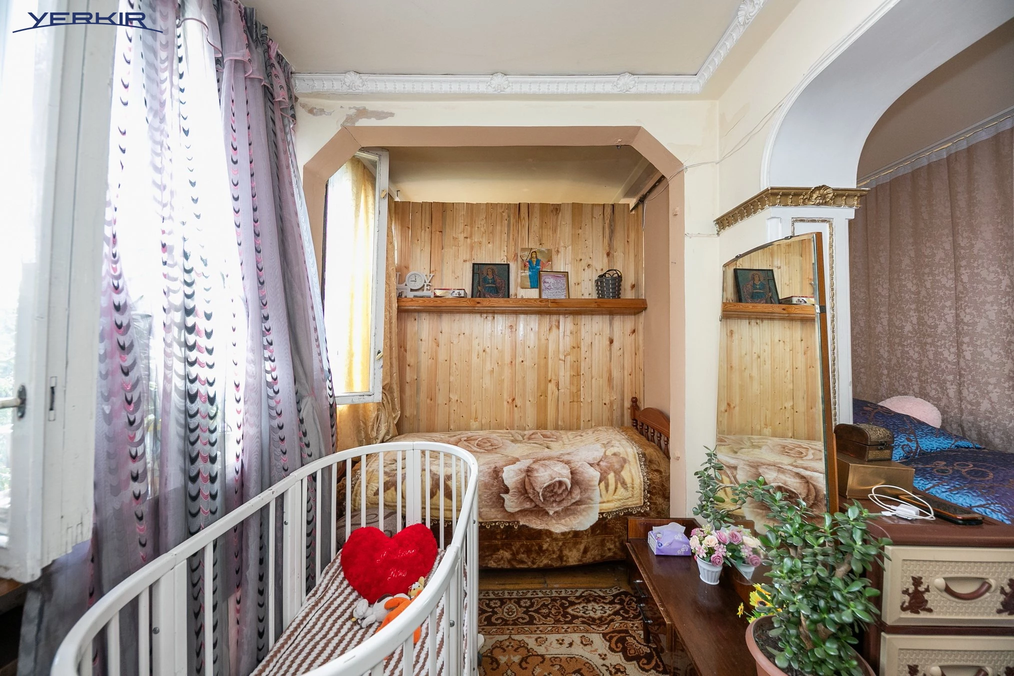 Apartments Code: 9+219419