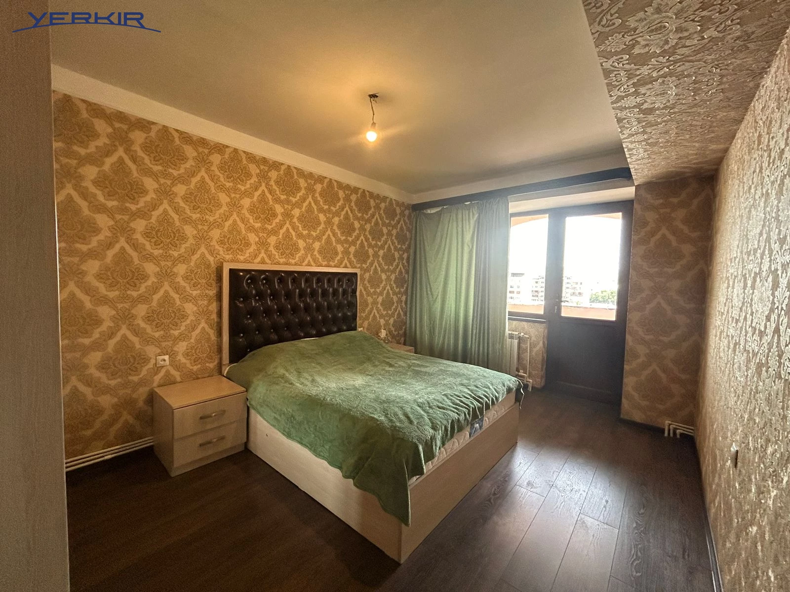 Բնակարաններ Կոդ` 5+217664