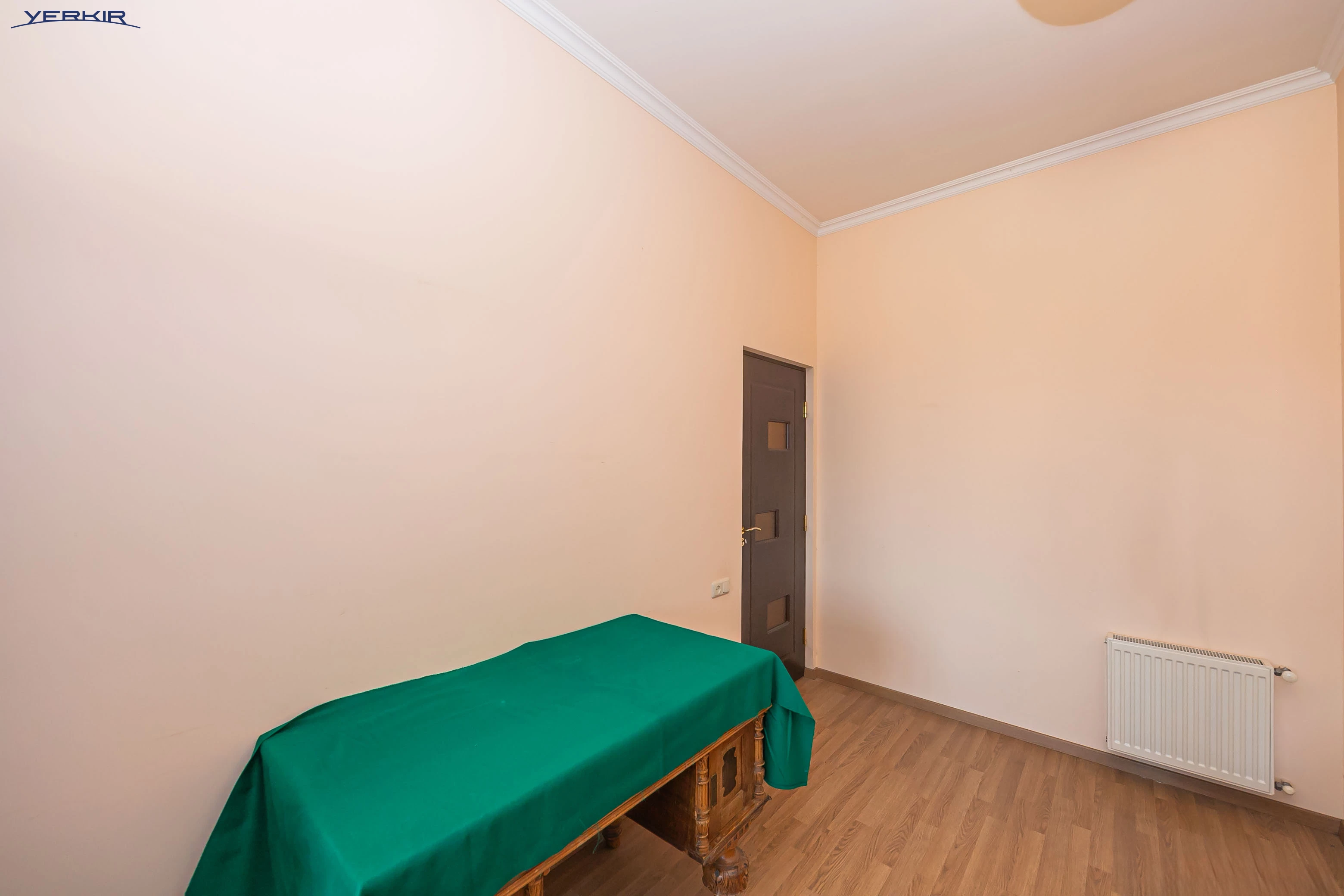 Apartments Code: 5+321677