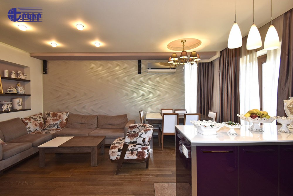 Բնակարաններ Կոդ` 10+302298