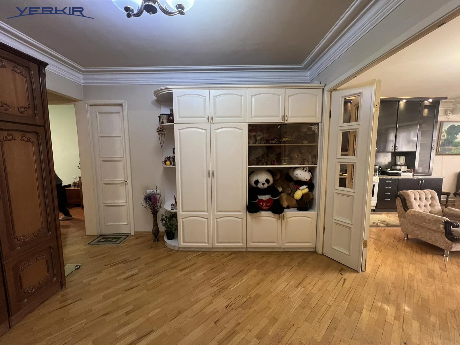 Բնակարաններ Կոդ` 8+316663