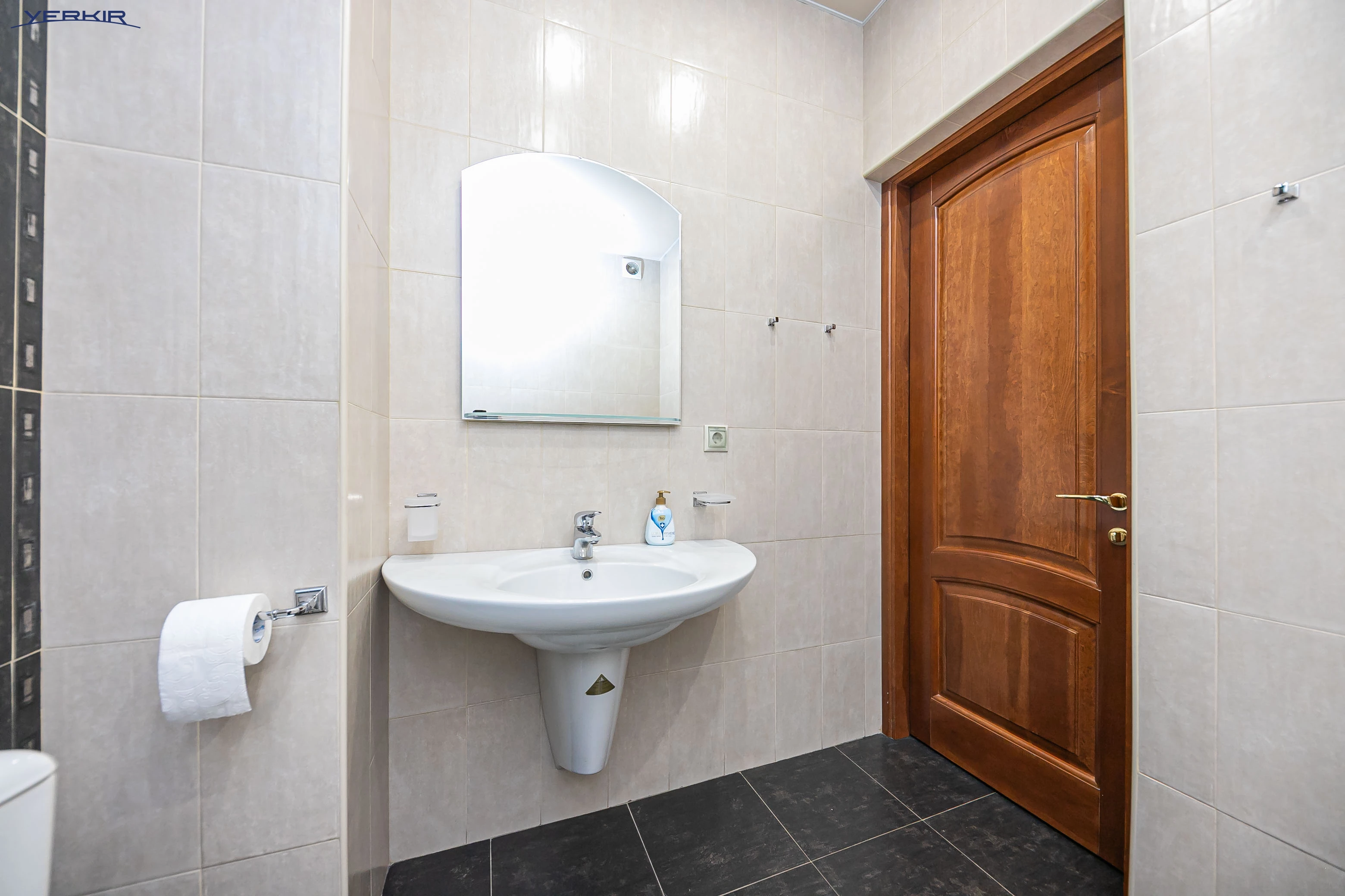 Բնակարաններ Կոդ` 5+420265