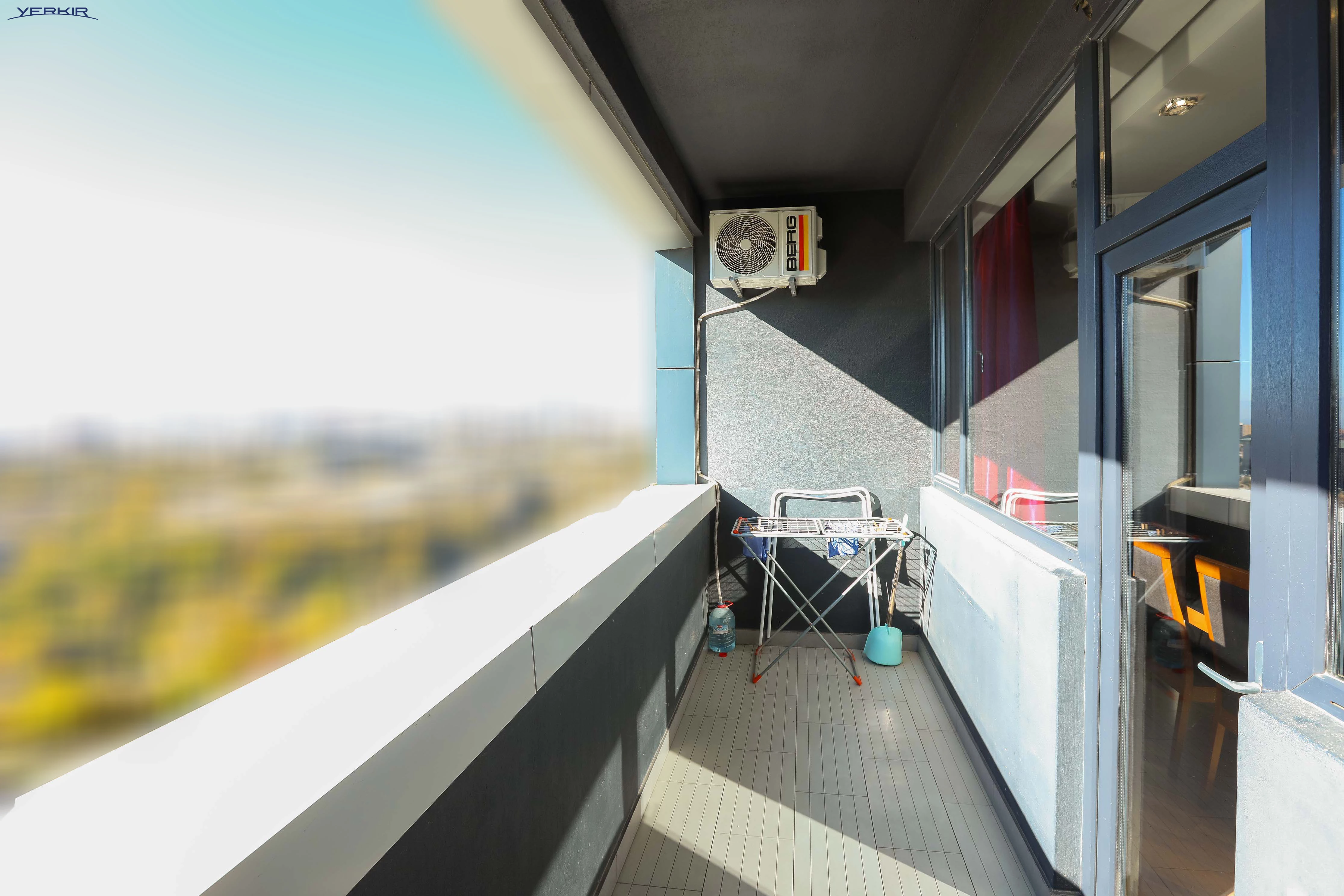 Apartments Code: 10+320880