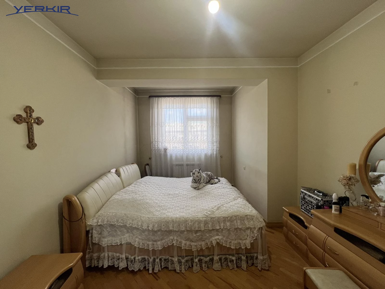 Apartments Code: 8+316663