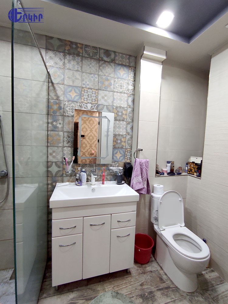 Բնակարաններ Կոդ` 5+22097