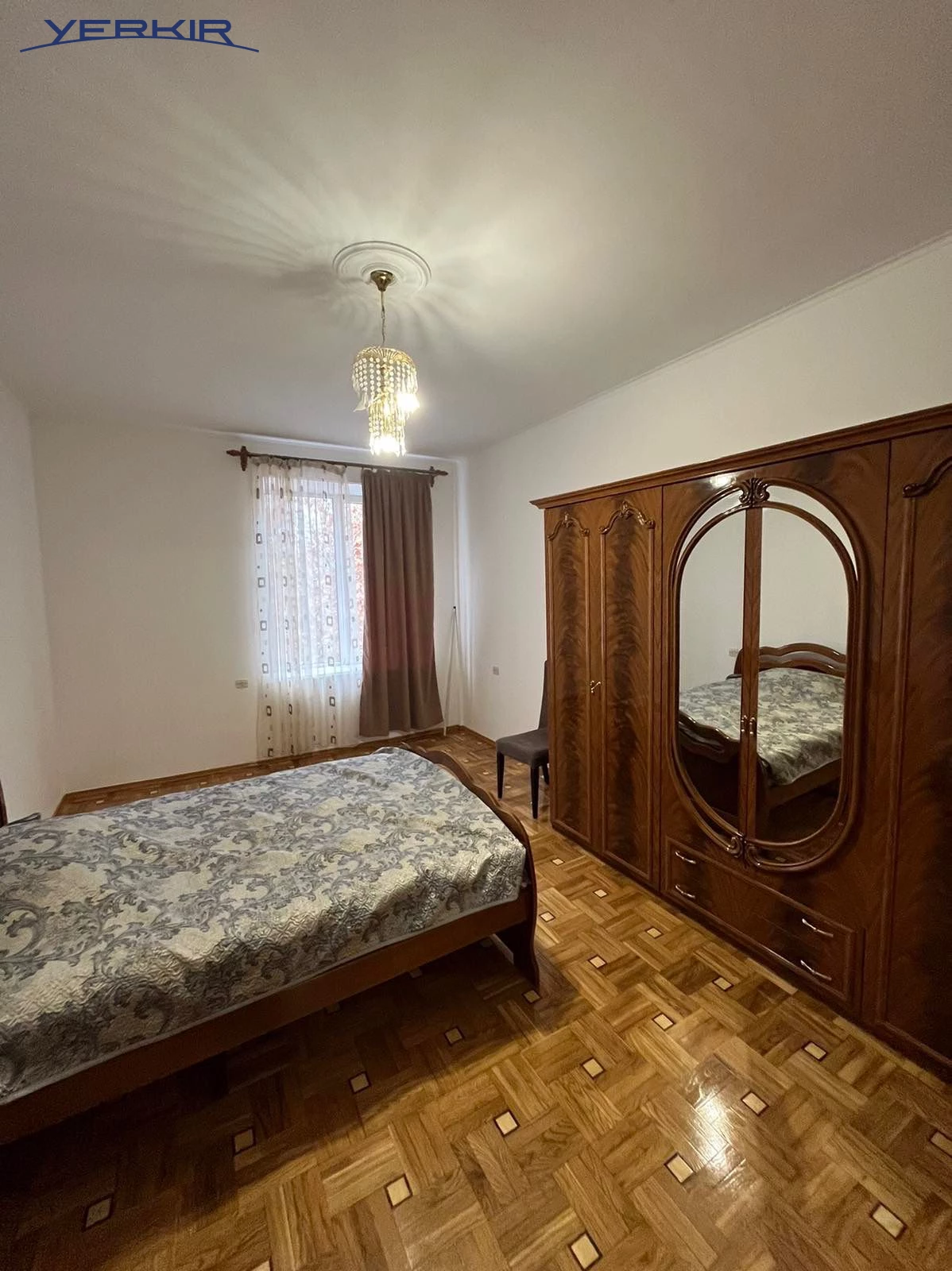 Բնակարաններ Կոդ` 8+217401