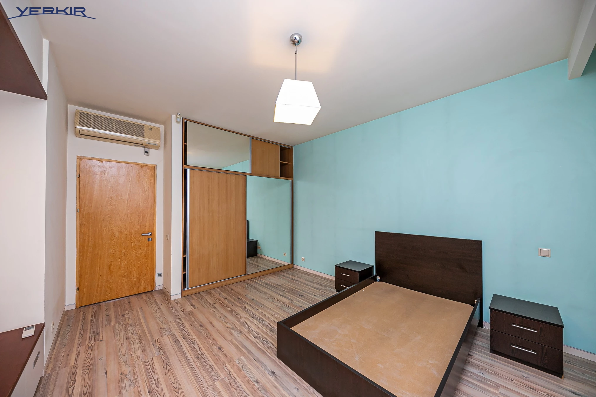 Առանձնատներ Կոդ` 5+519027