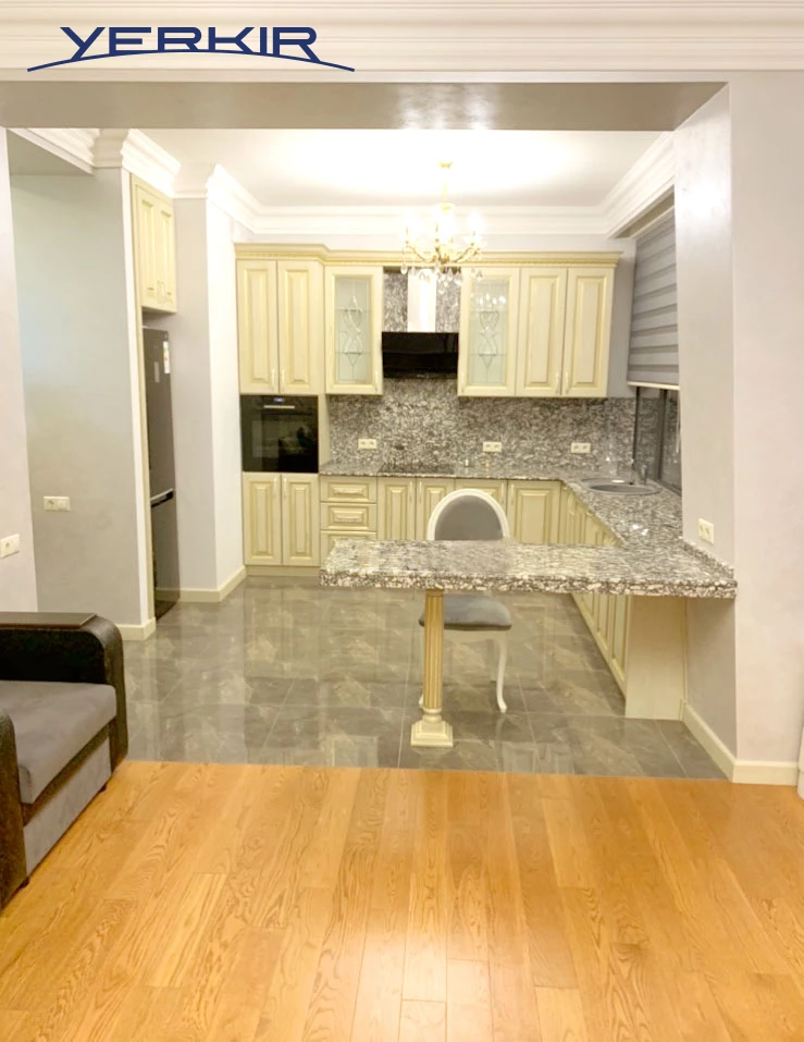 Apartments Code: 10+305617