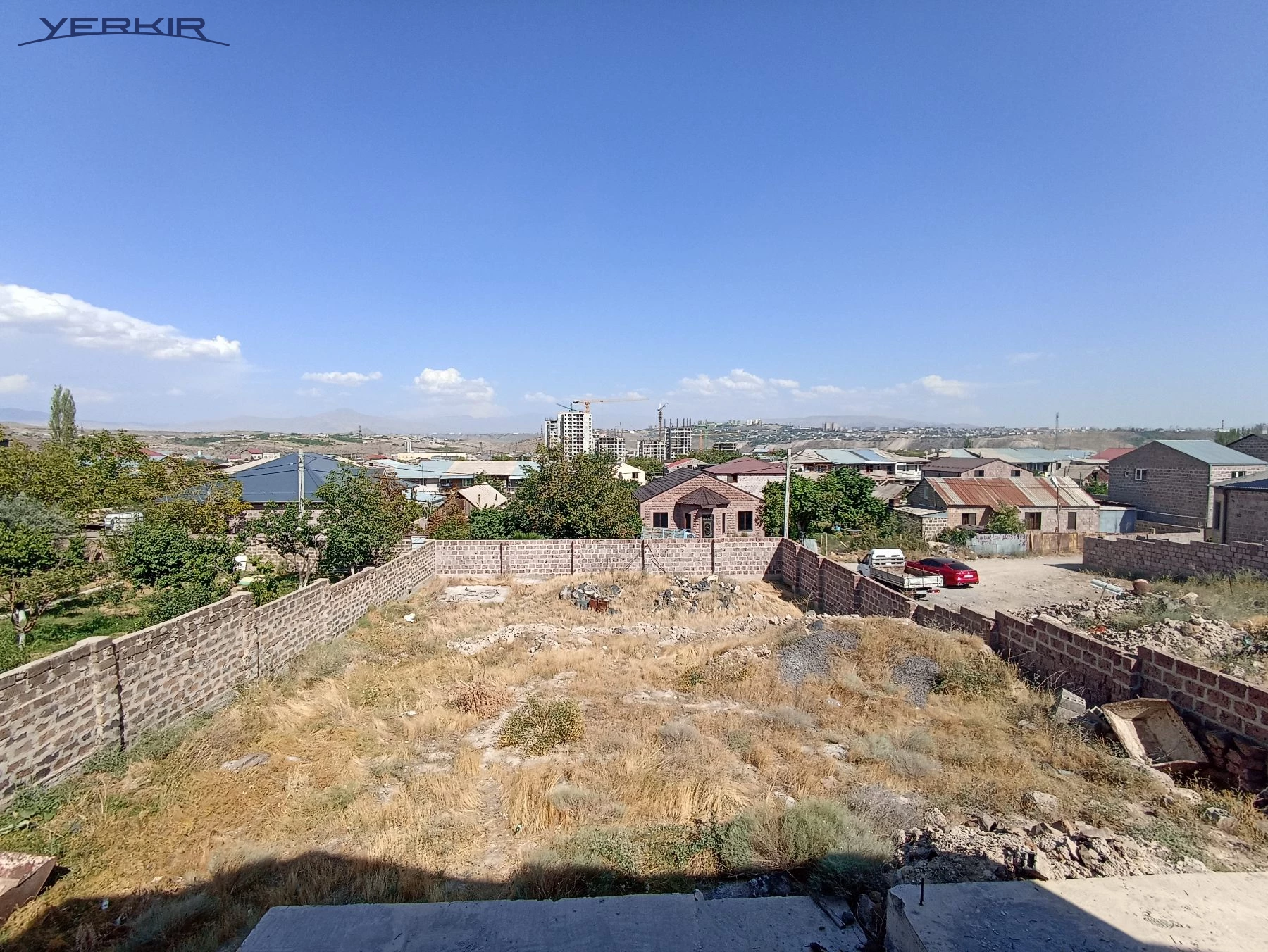 Houses Code: 10+512642