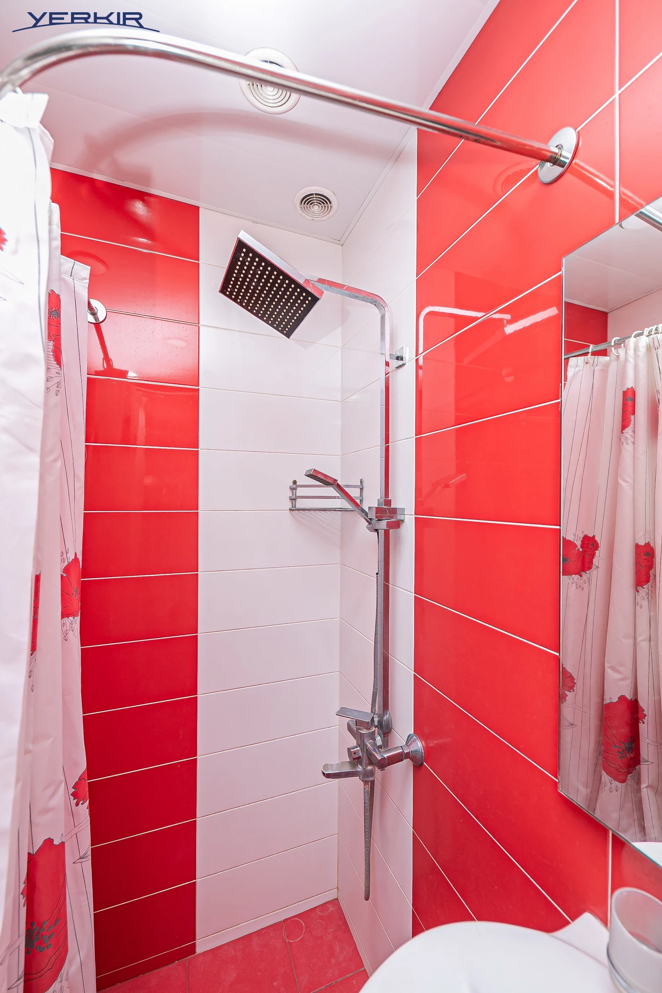 Apartments Code: 5+418984