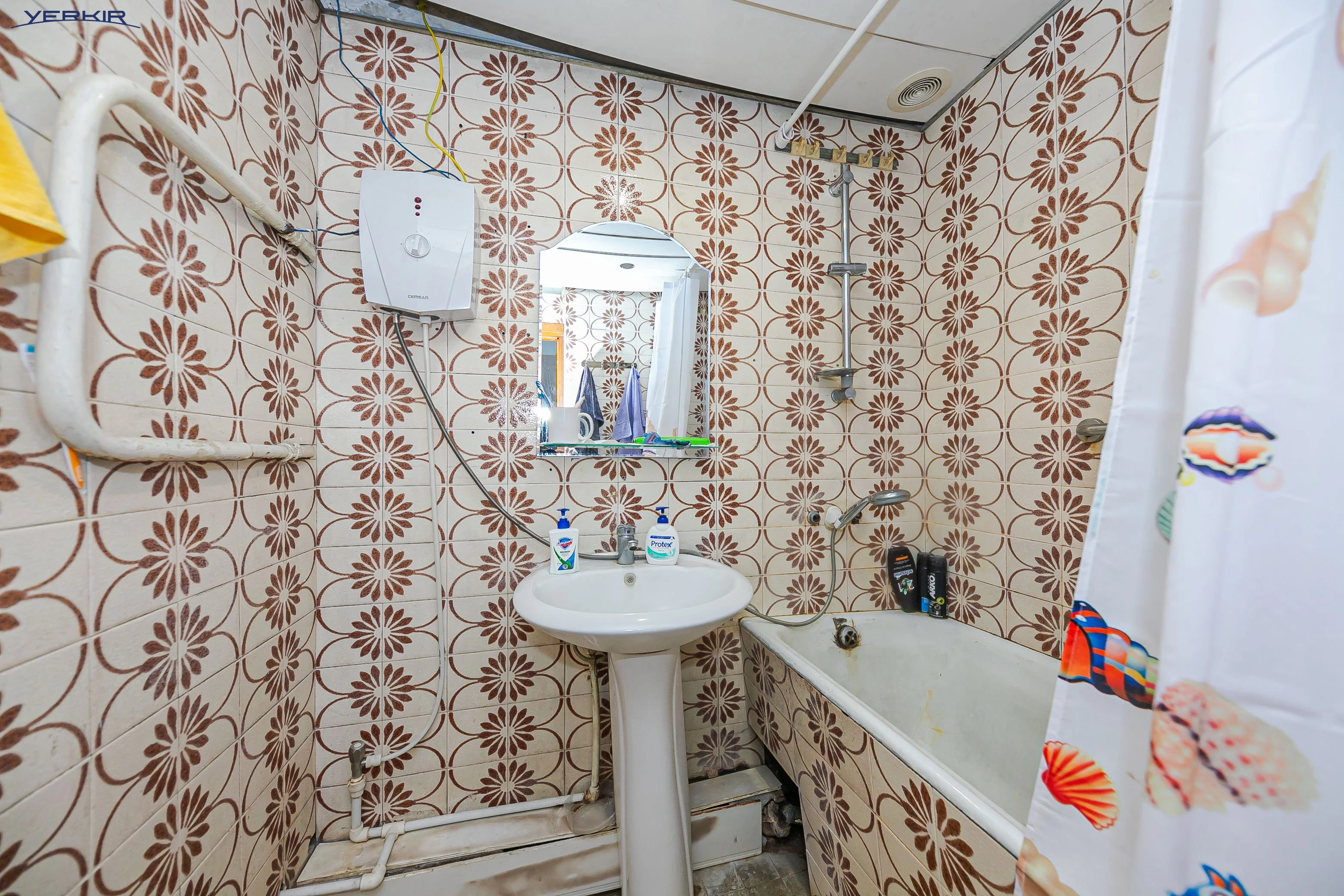 Apartments Code: 9+420195