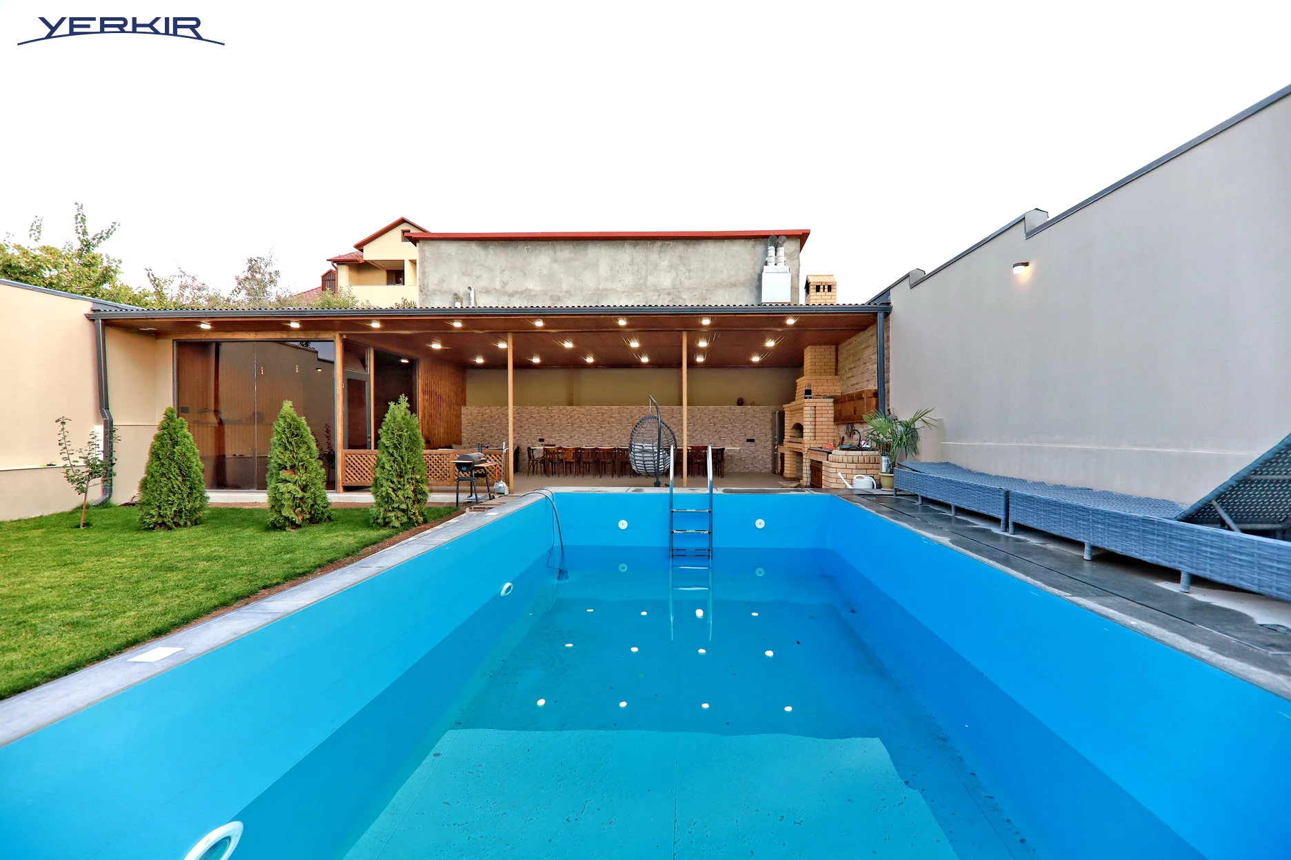 Houses Code: 3+513795