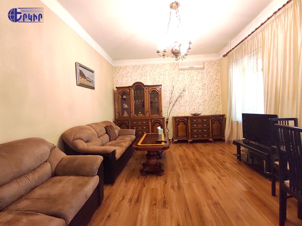 Առանձնատներ Կոդ` 10+50315