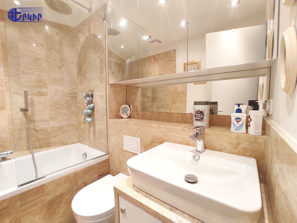 Apartments Code: 10+32034