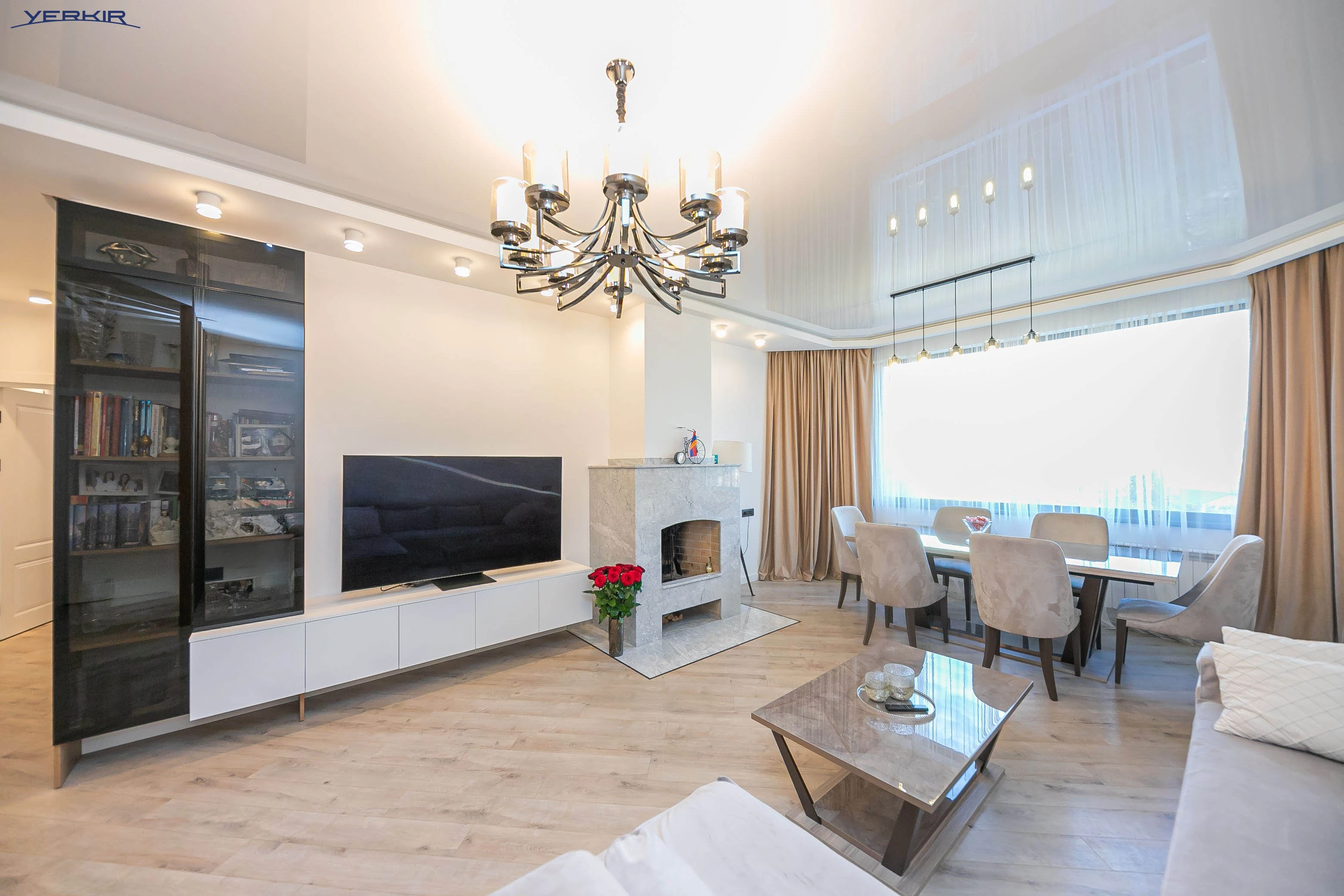 Apartments Code: 9+420819