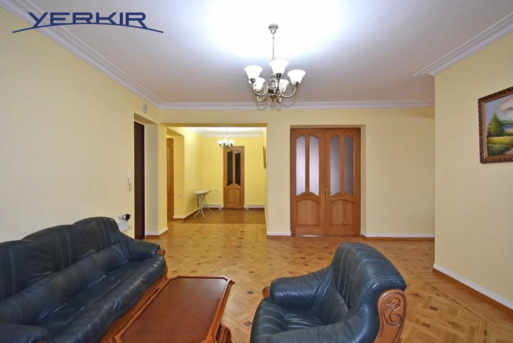 Apartments Code: 10+807970