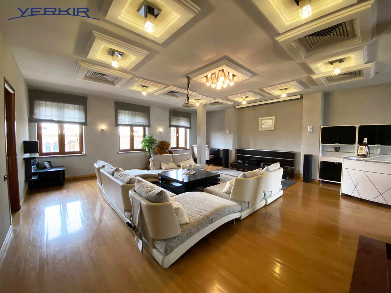 Apartments Code: 9+816390