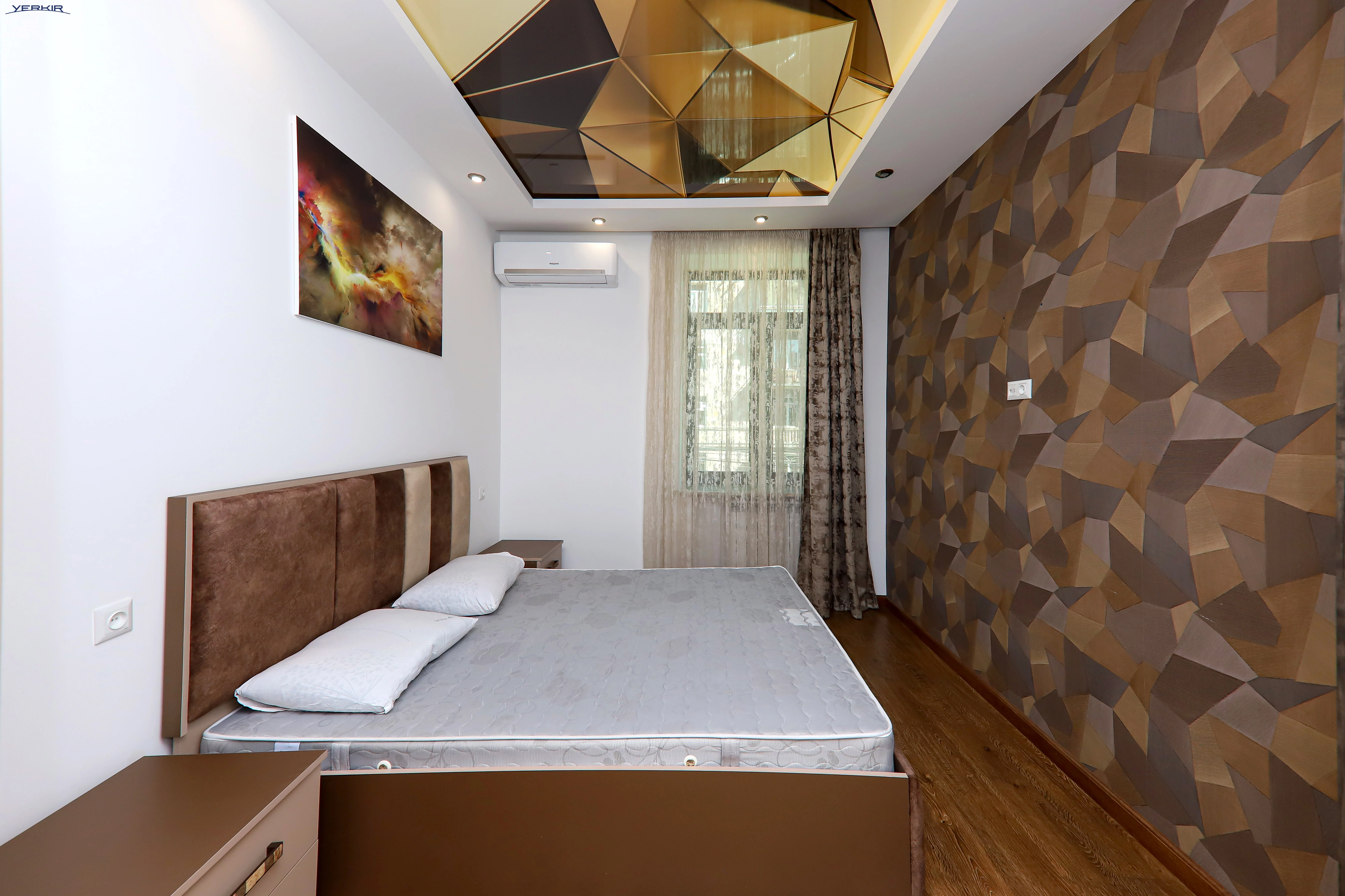 Квартиры Код 5+207851