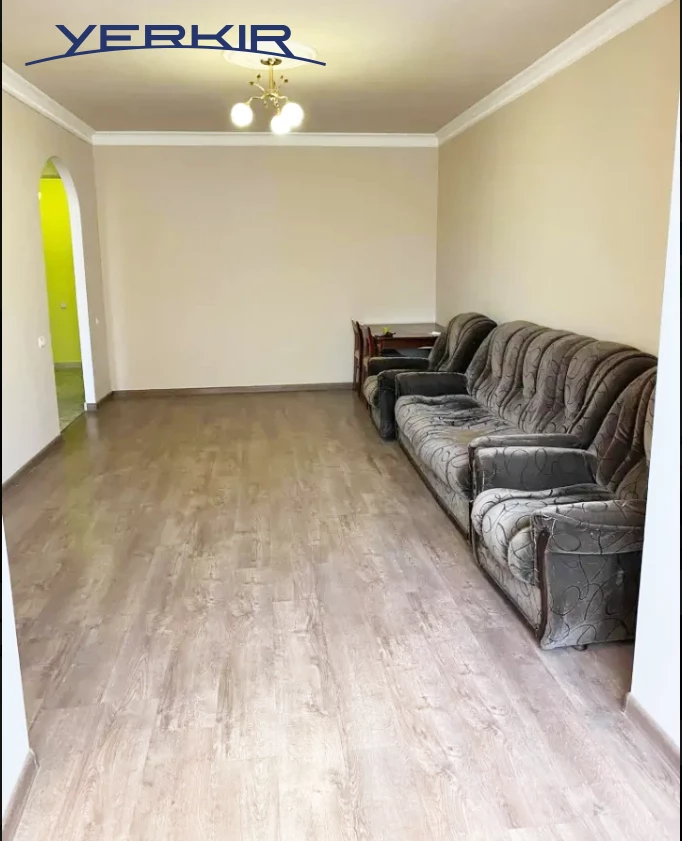 Apartments Code: 10+216821