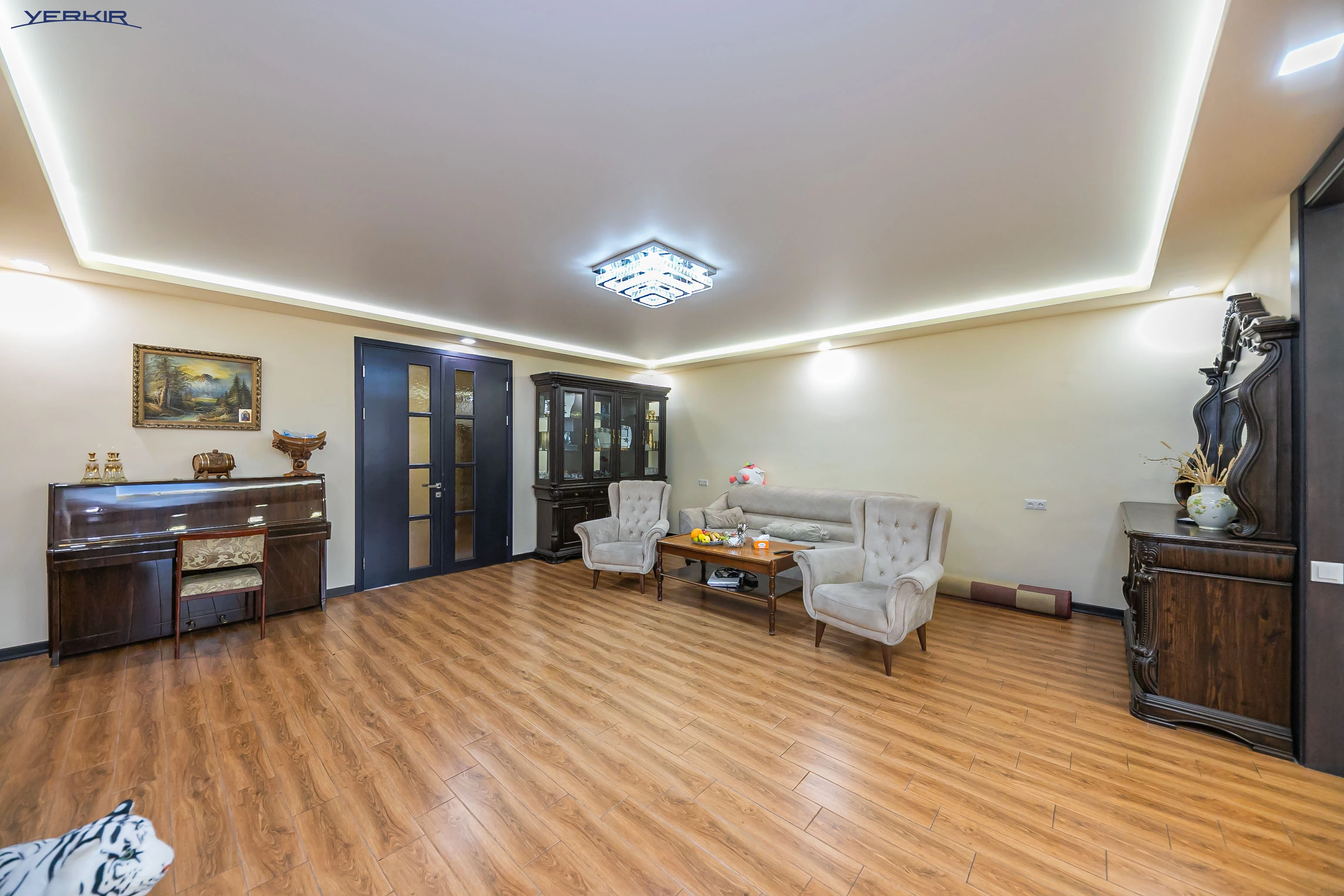 Квартиры Код 3+818501