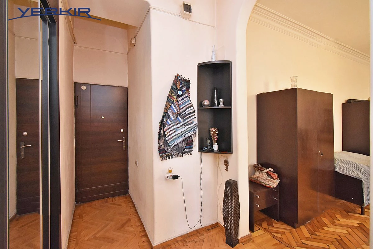 Apartments Code: 5+116434